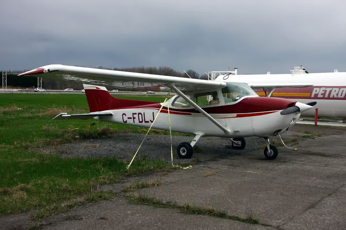 C-FDLJ — Cessna