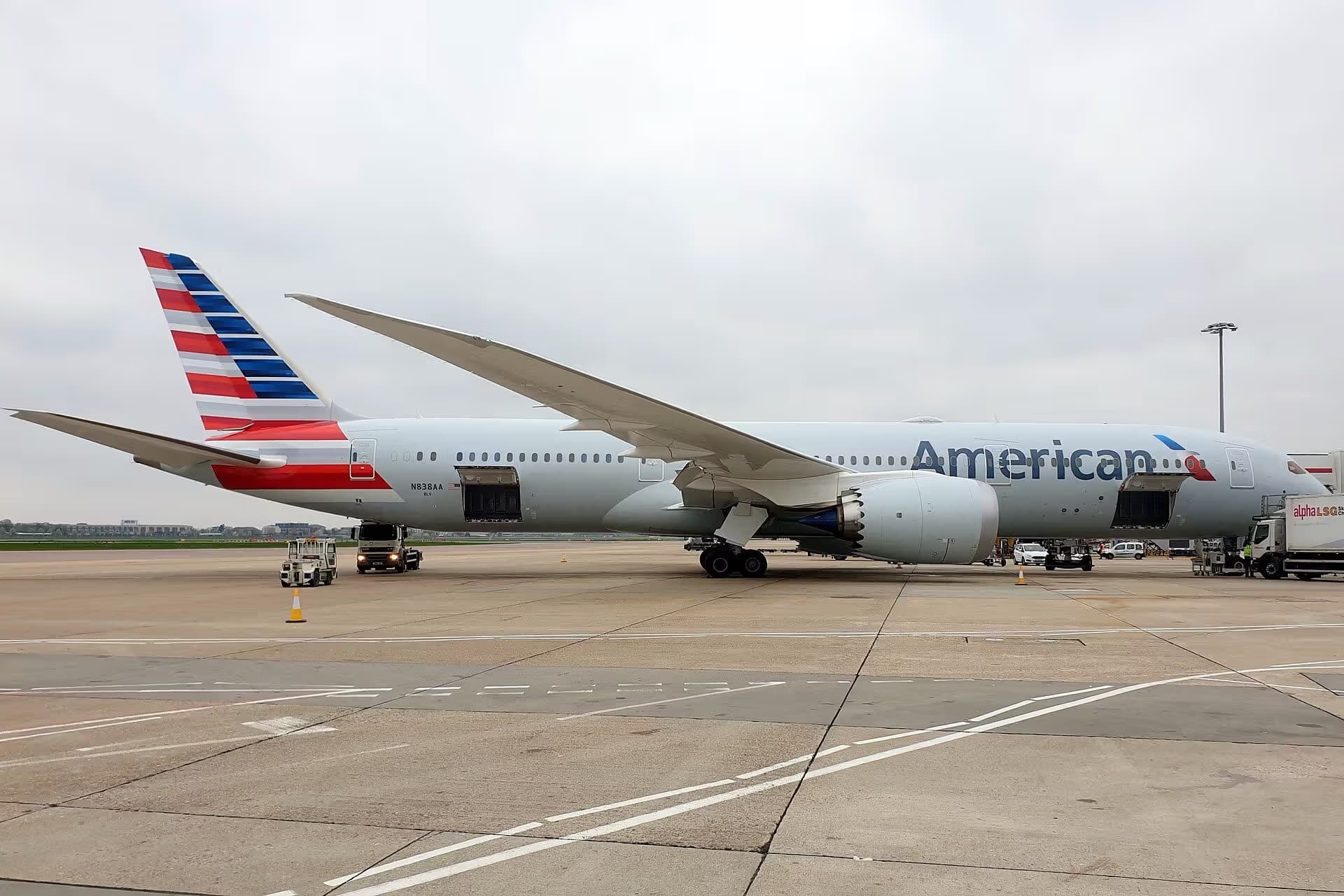 N838AA — Aircraft