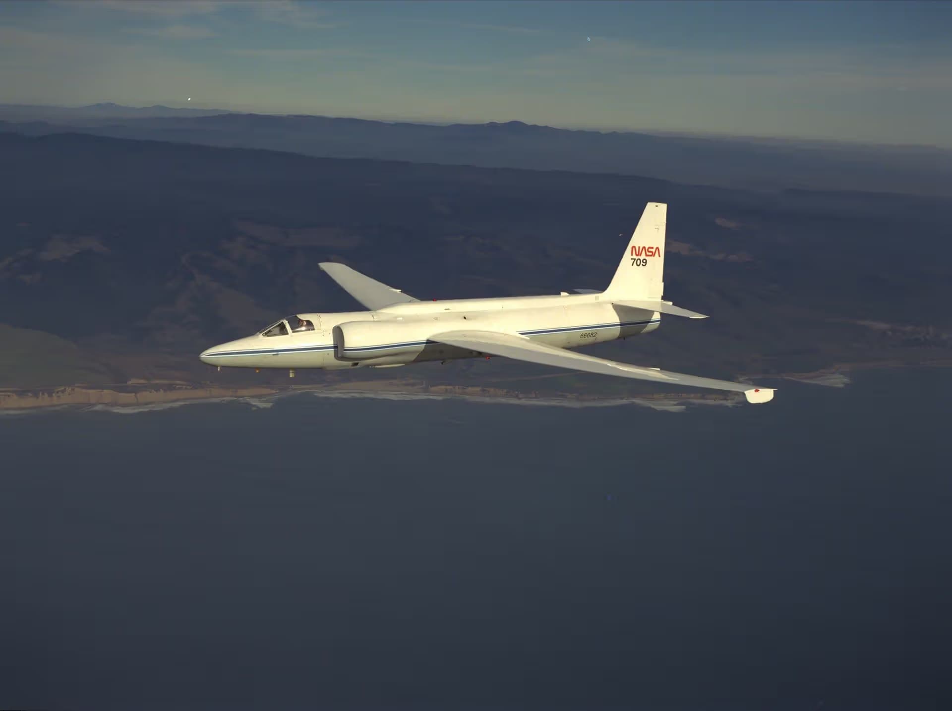Unidentified — Aircraft