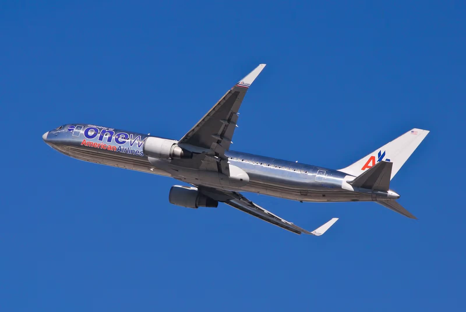N395AN — Boeing
