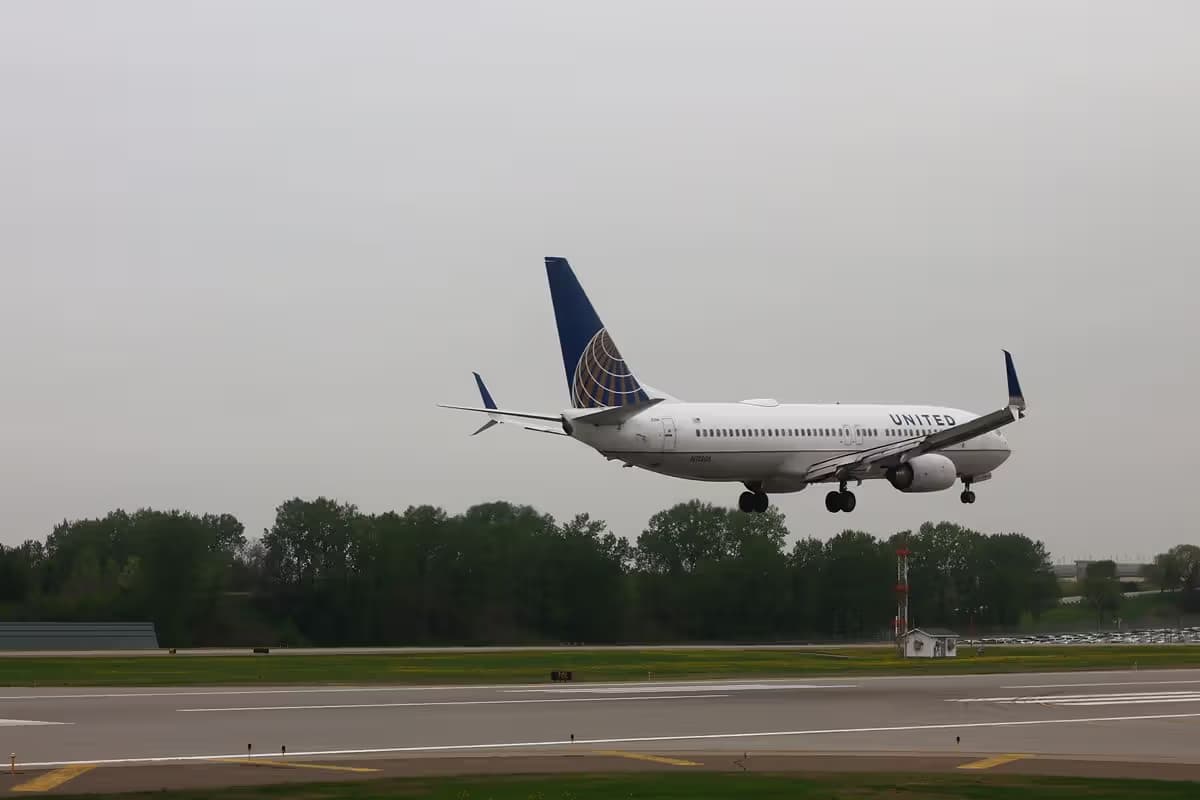 N11206 — Boeing