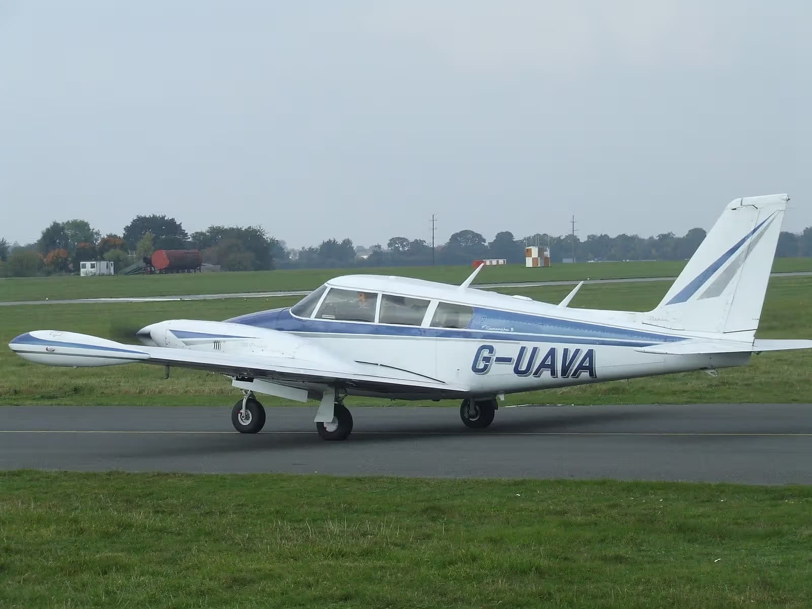 G-UAVA — Piper