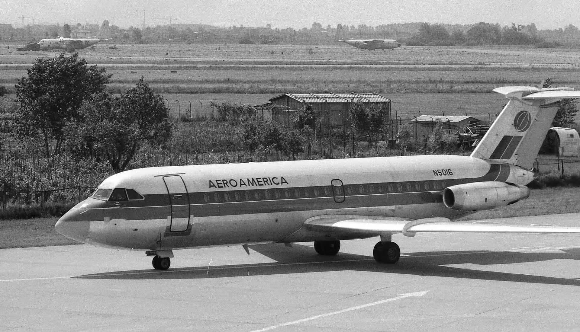 N5016 — Business jet