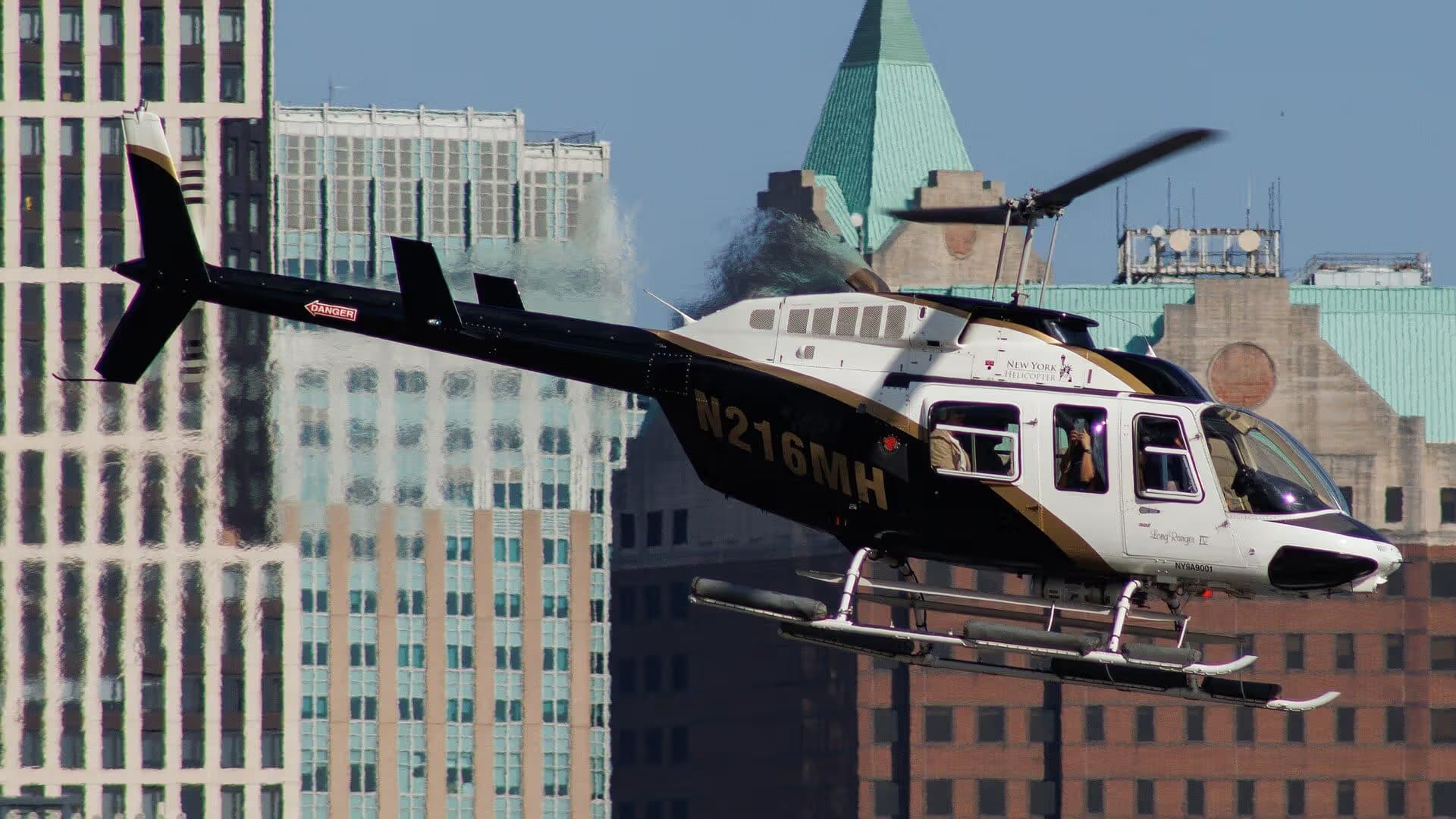 N216MH — Helicopter