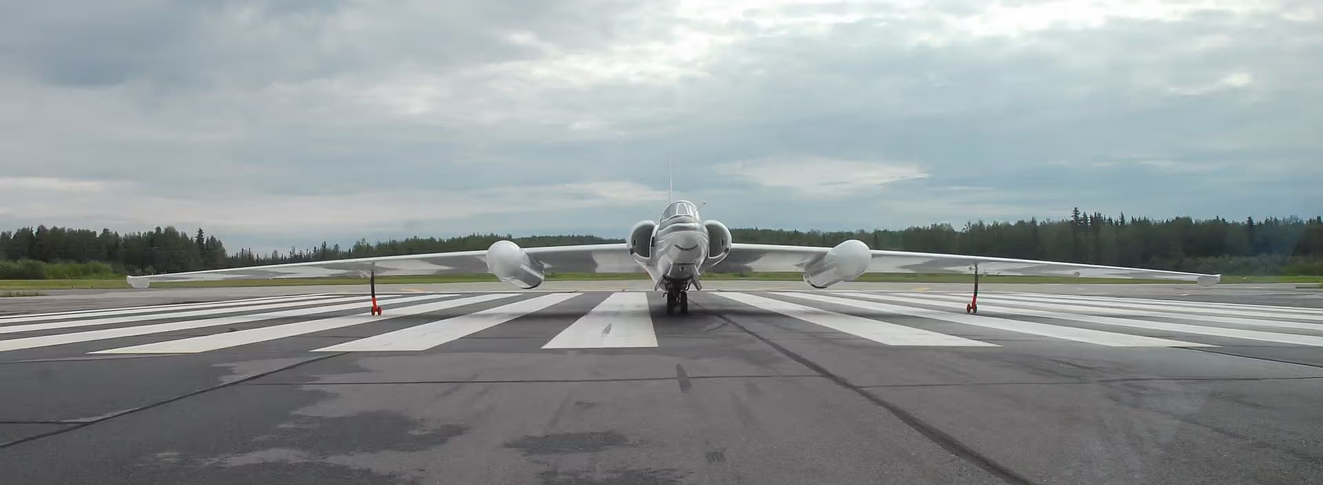 N806NA — Business jet