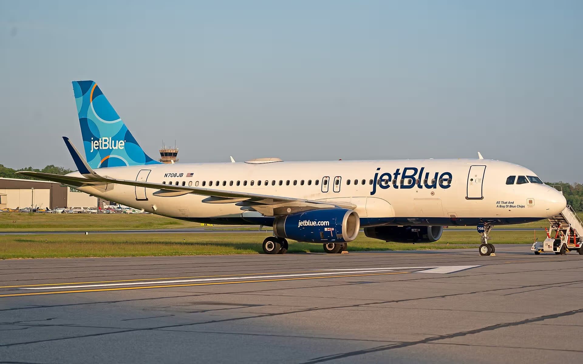 N708JB — Airbus