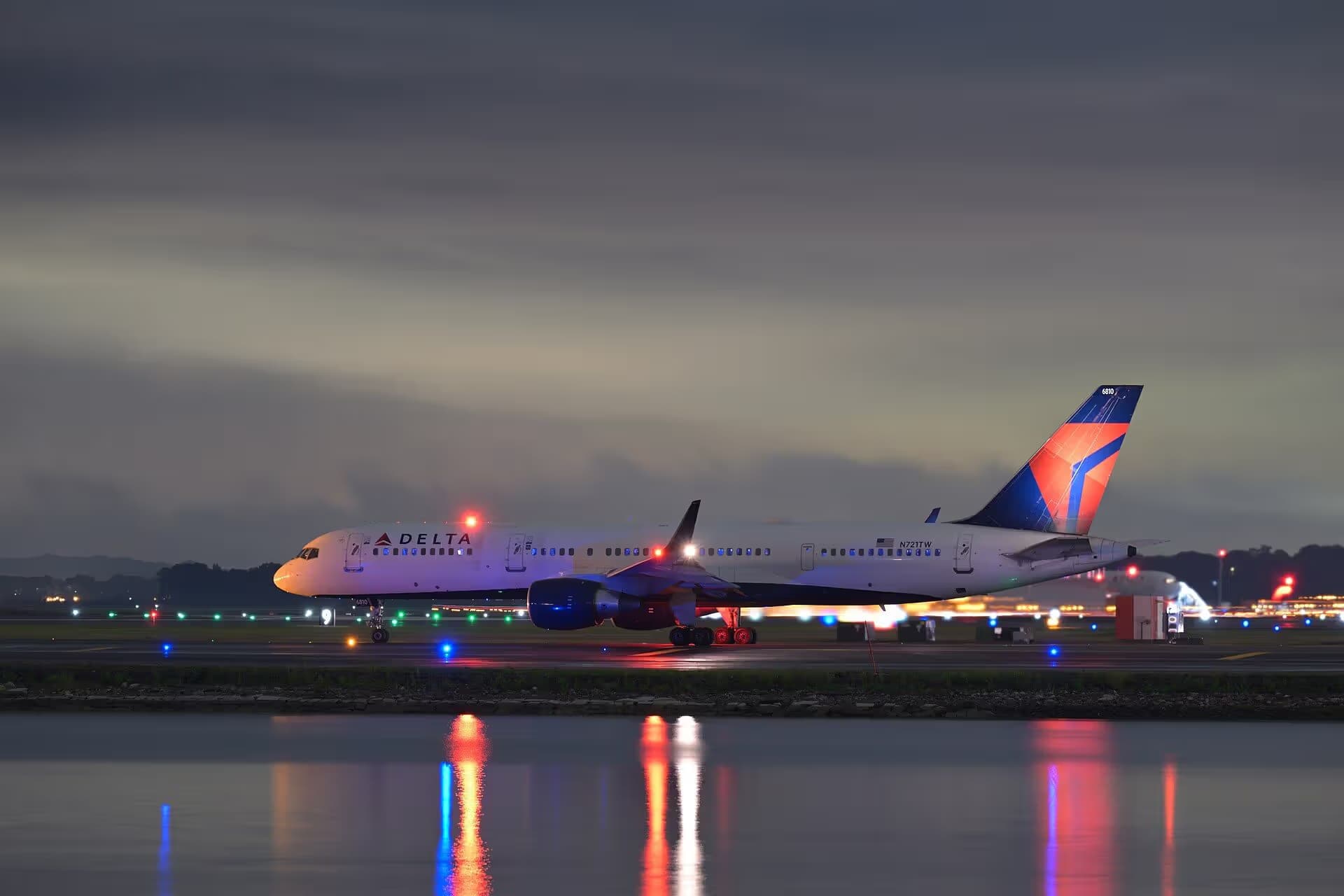 N721TW — Boeing