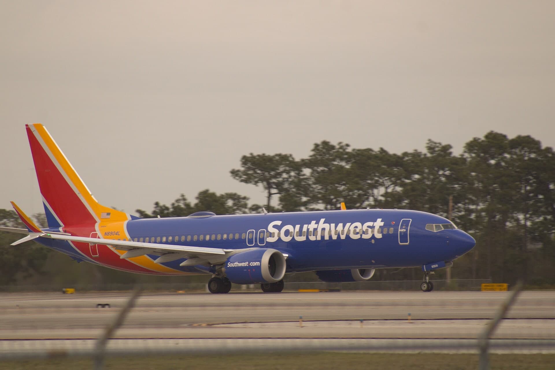 N8904L — Boeing