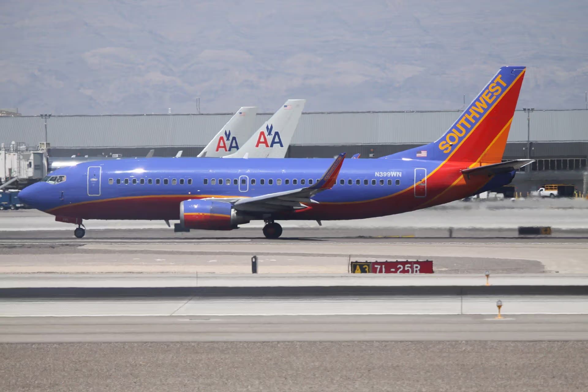 N399WN — Boeing