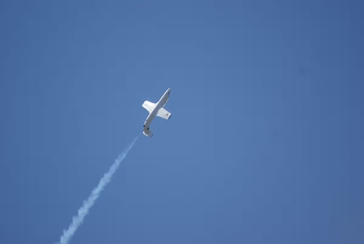 Unidentified — Aircraft