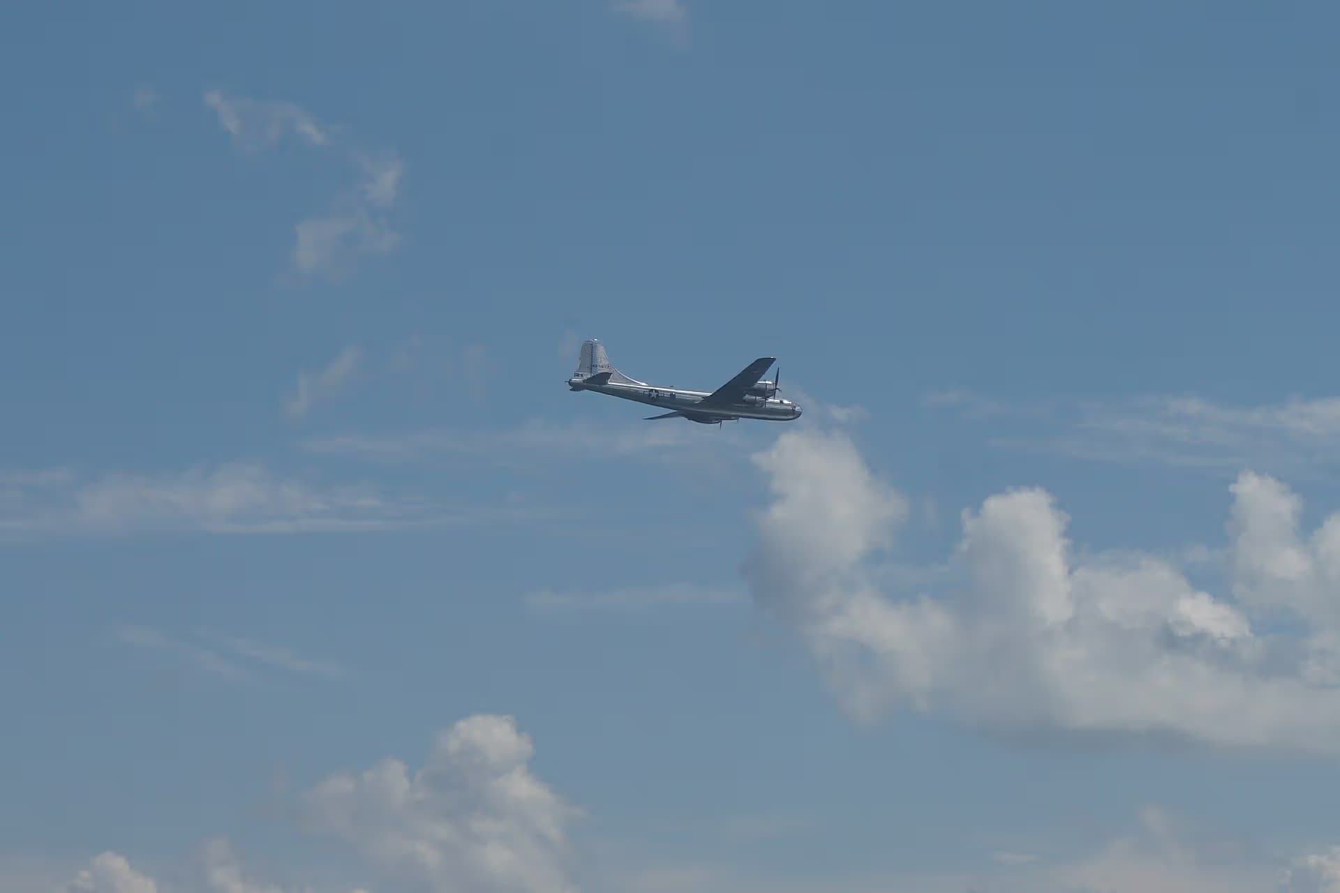 Unidentified — Aircraft