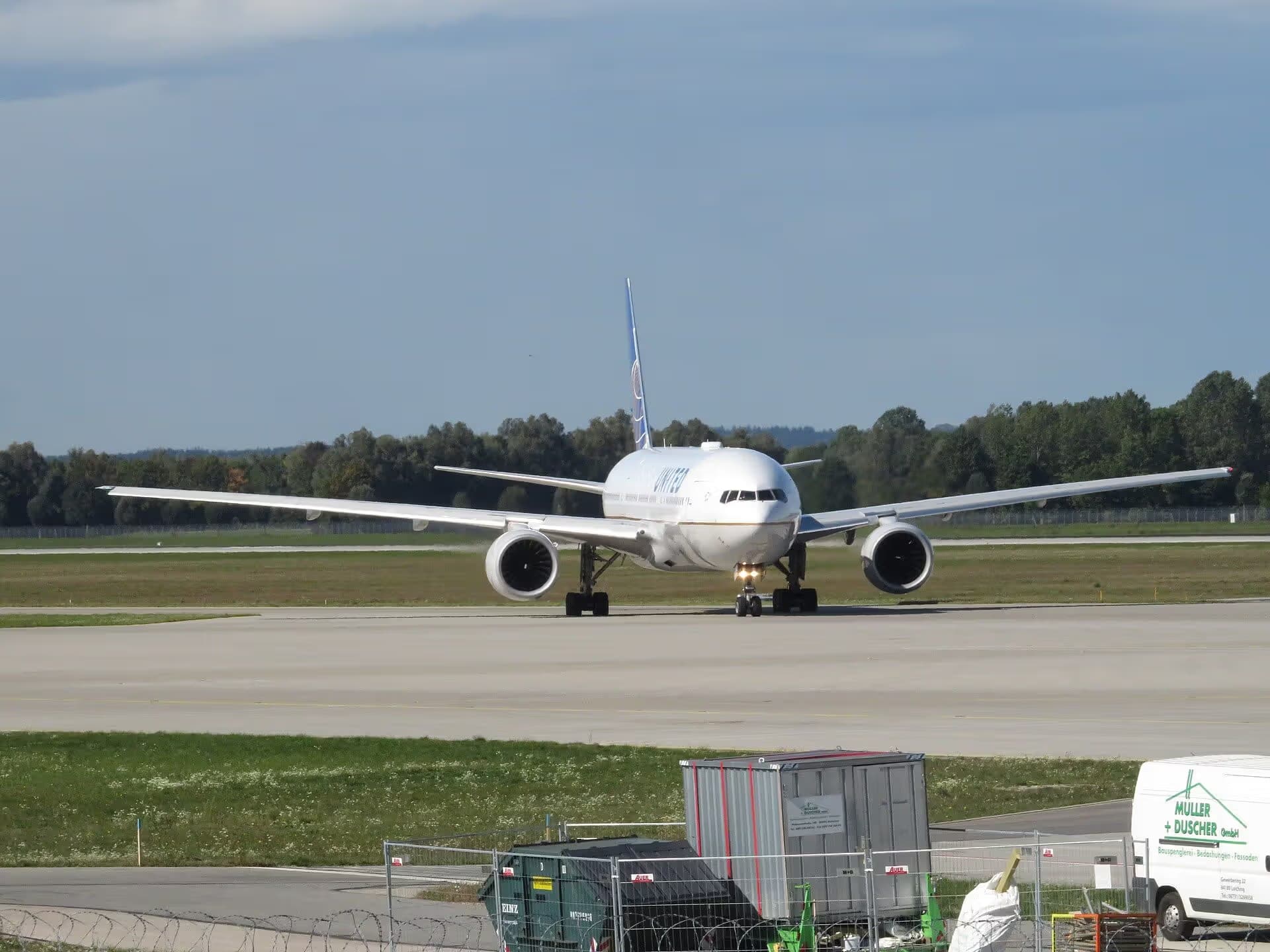 N229UA — Boeing at Munich Airport