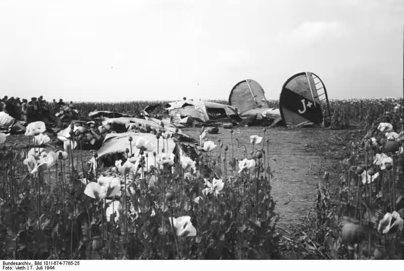 Unidentified — Aircraft