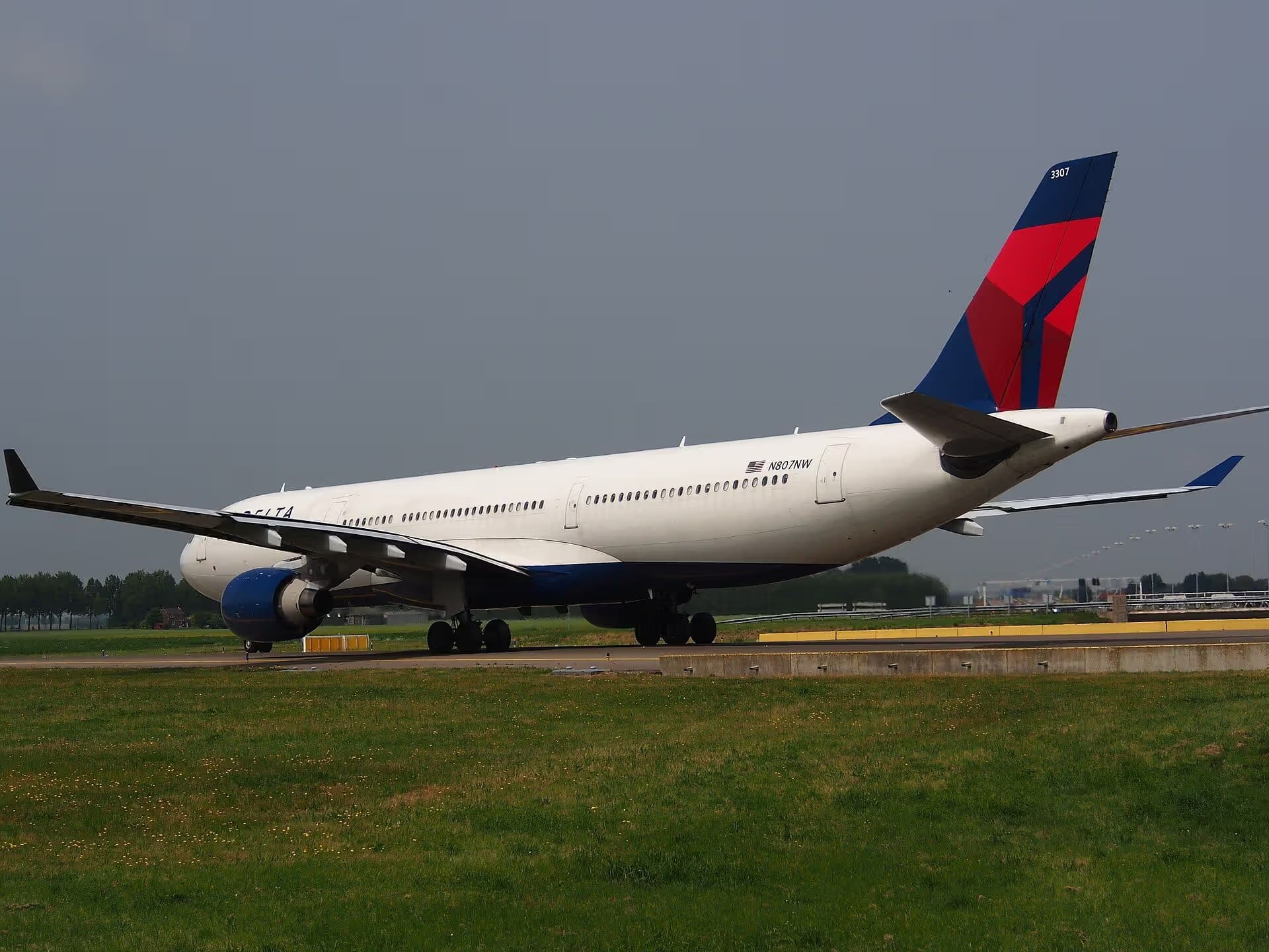 N807NW — Airbus