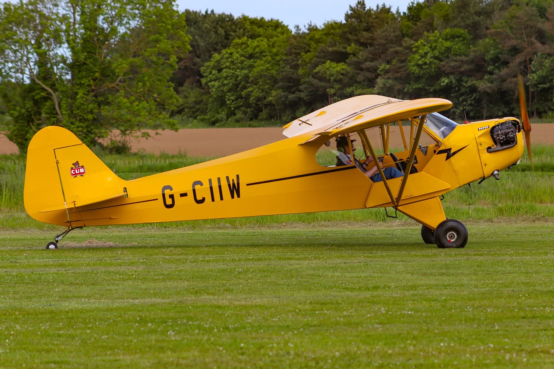 G-CIIW — Piper