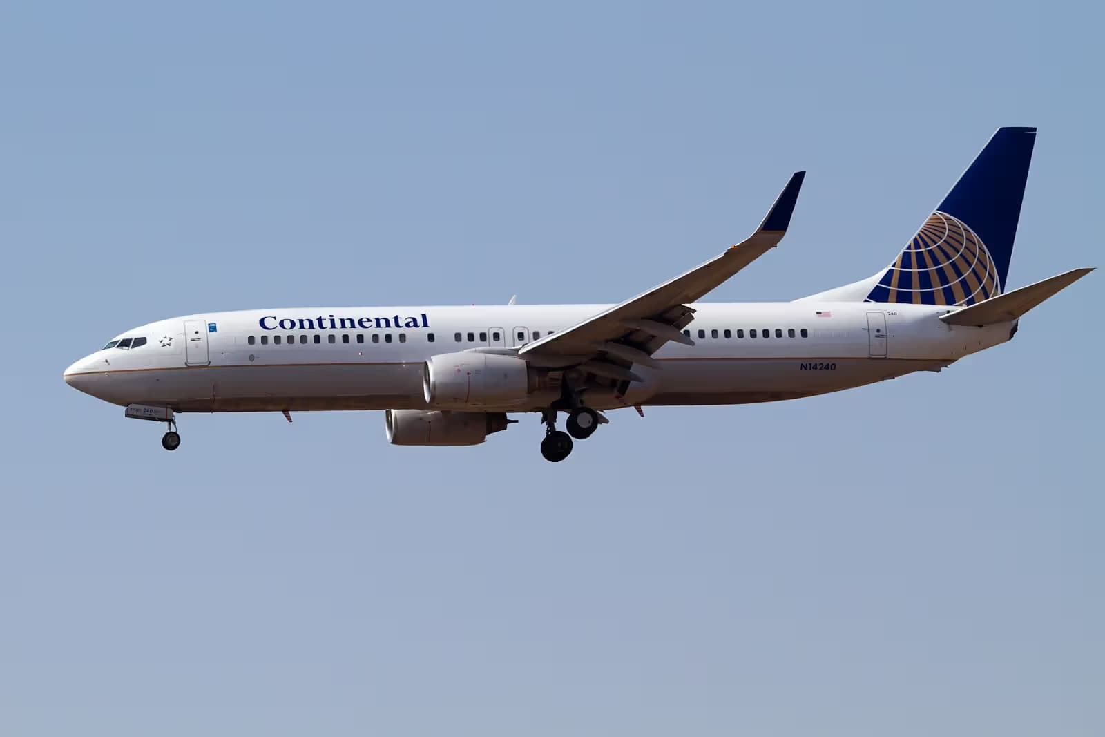 N14240 — Boeing
