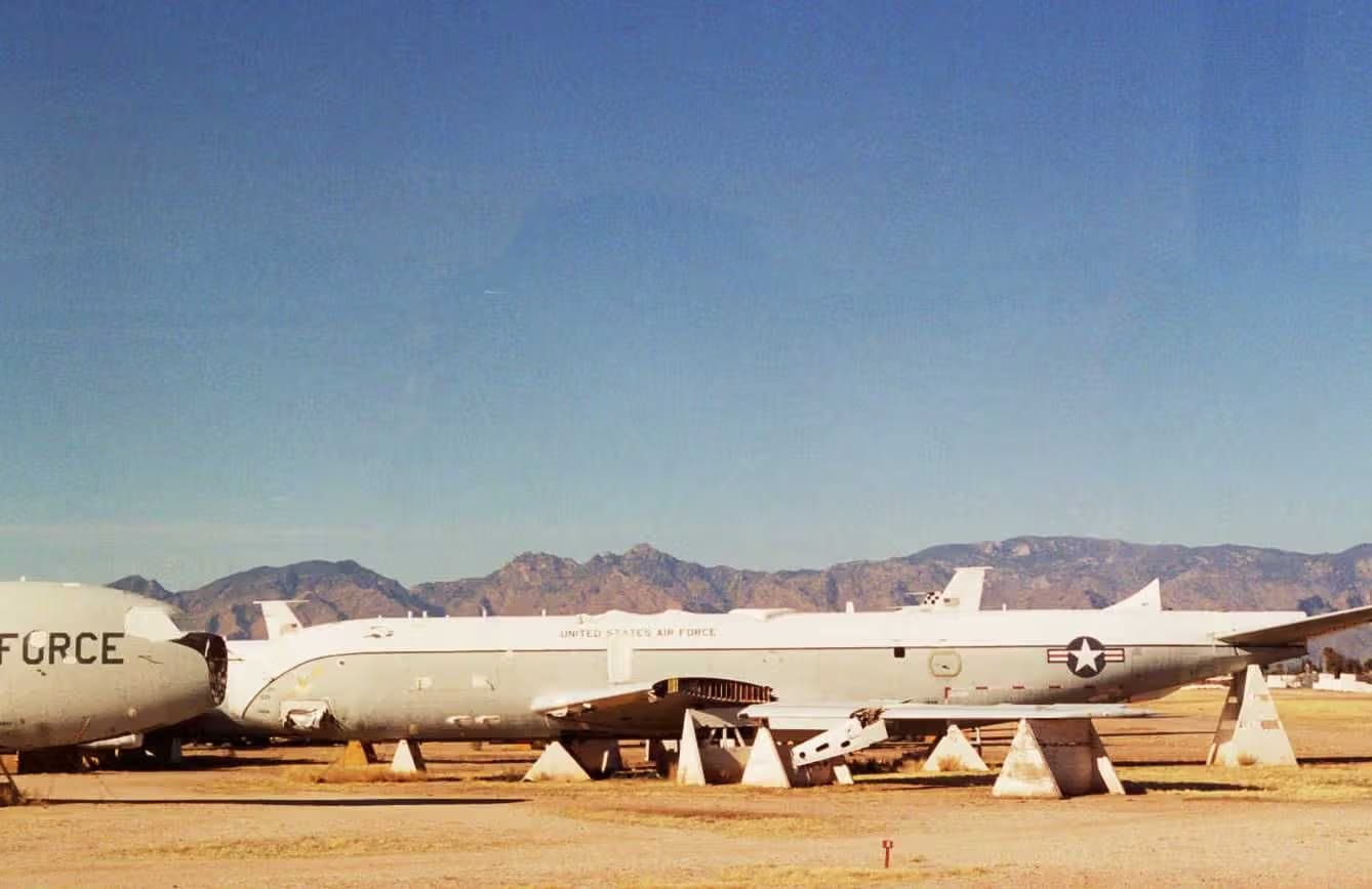 Unidentified — Aircraft