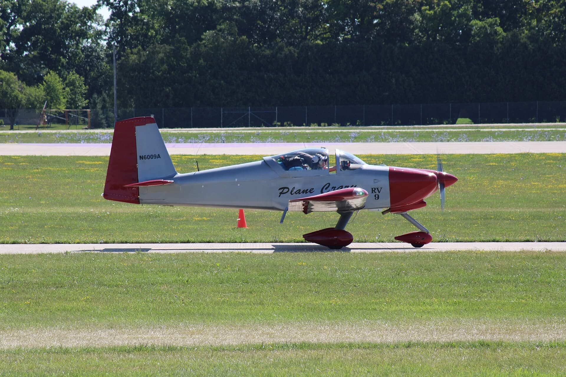 N6009A — Single-engine aircraft