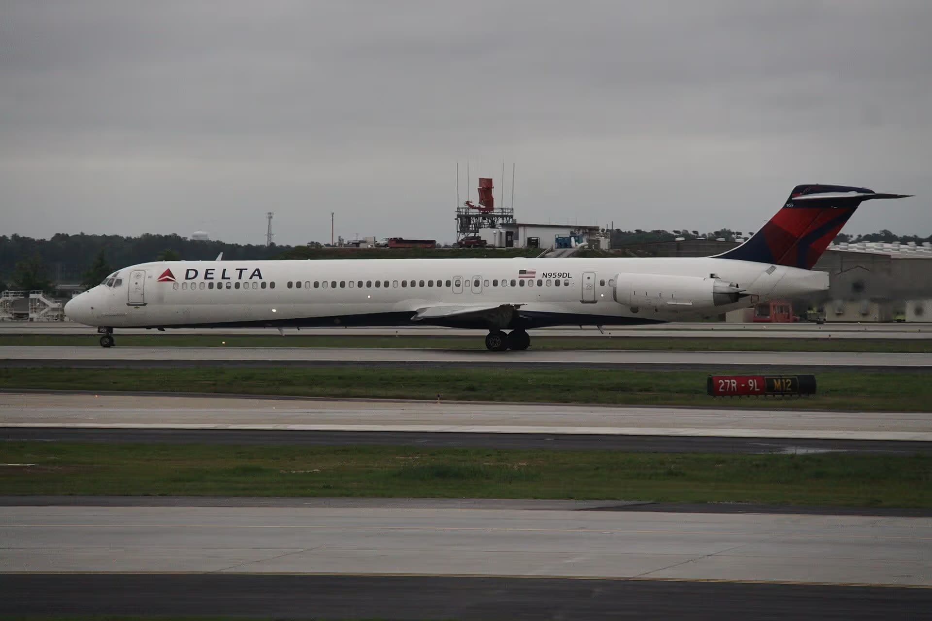 N959DL — Aircraft