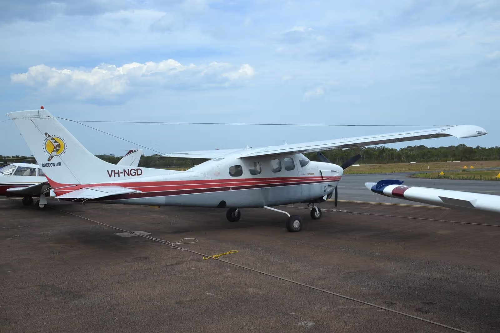 VH-NGD — Cessna