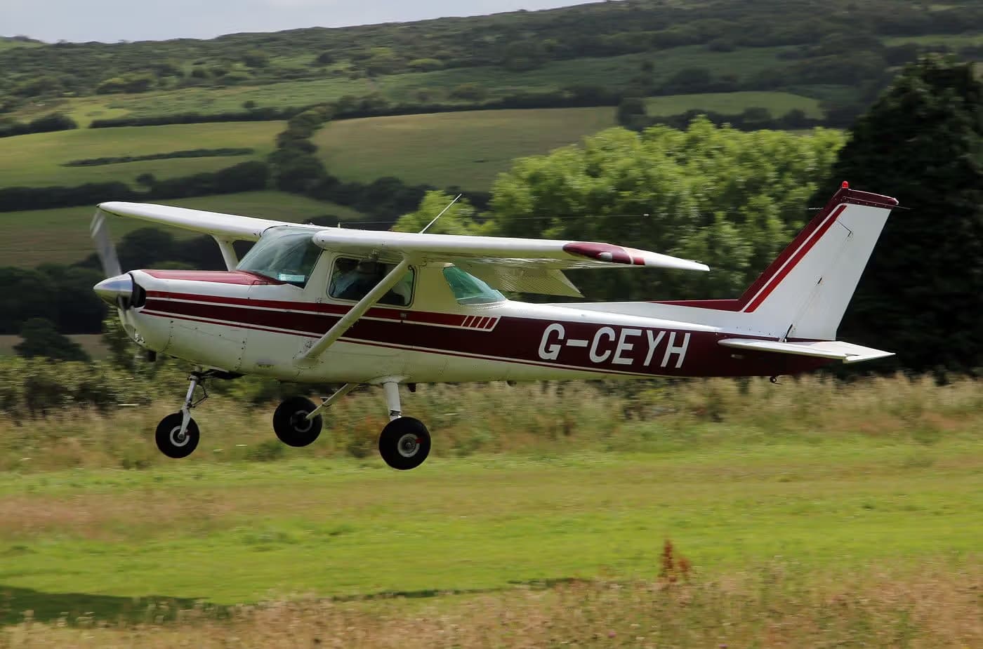 G-CEYH — Cessna