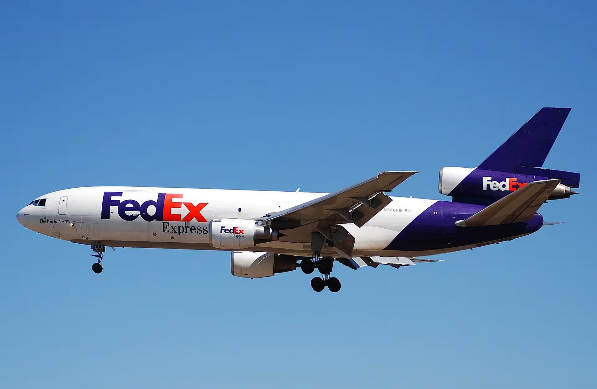 N360FE — Aircraft