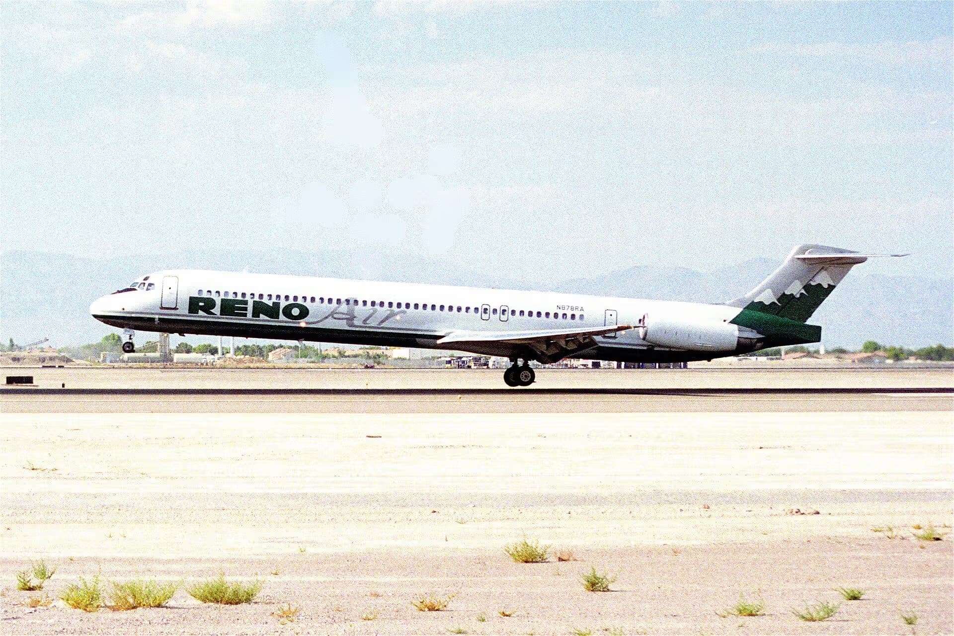 N878RA — Douglas