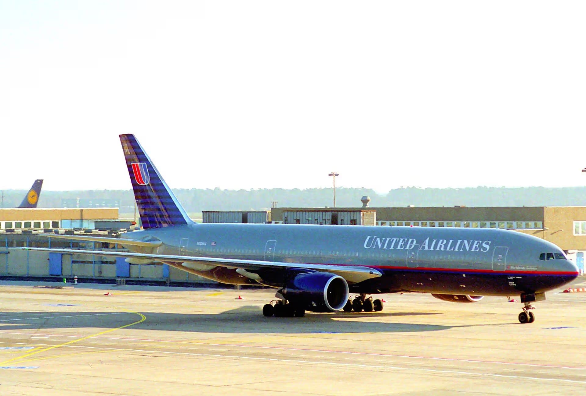 N769UA — Boeing