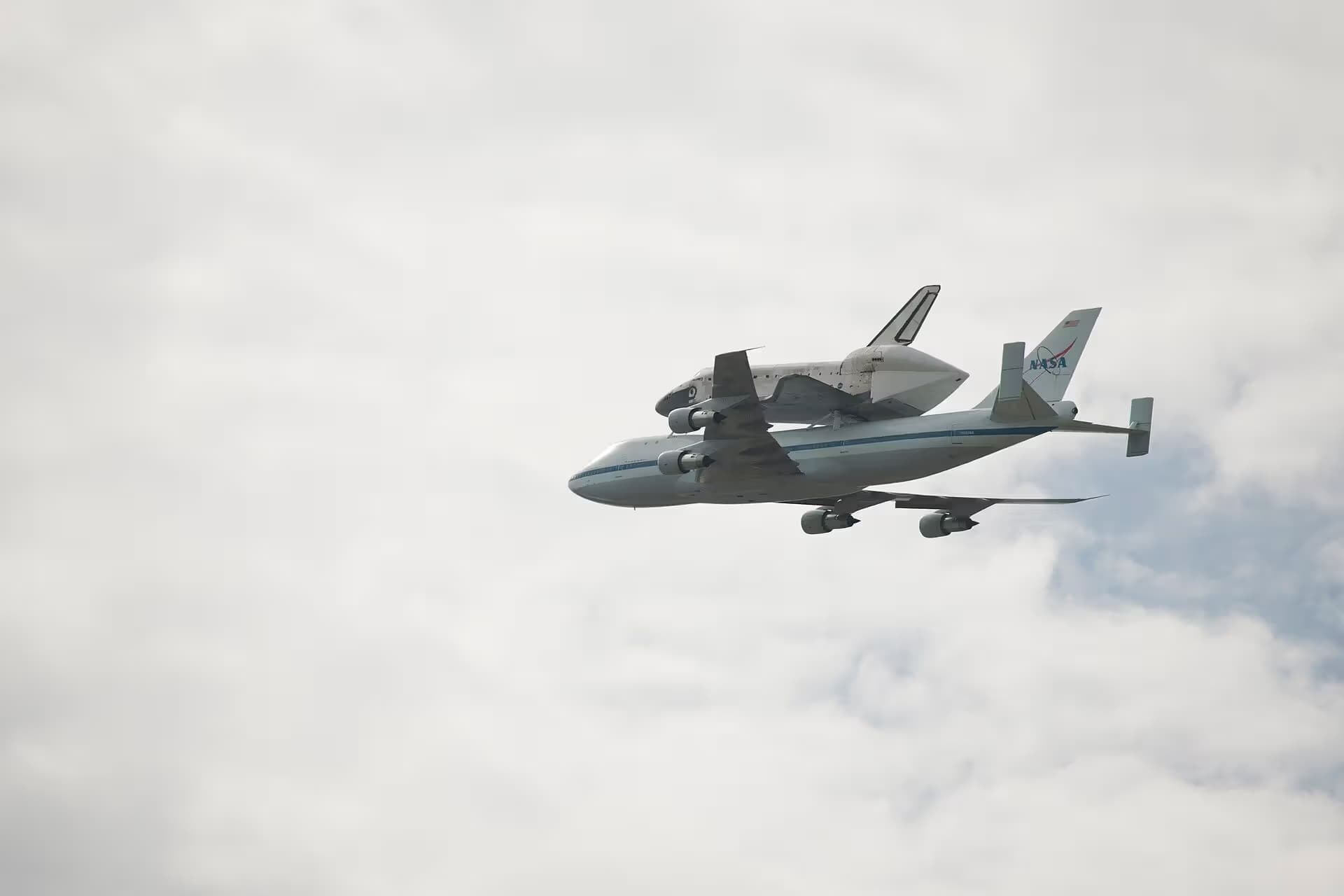 Unidentified — Aircraft