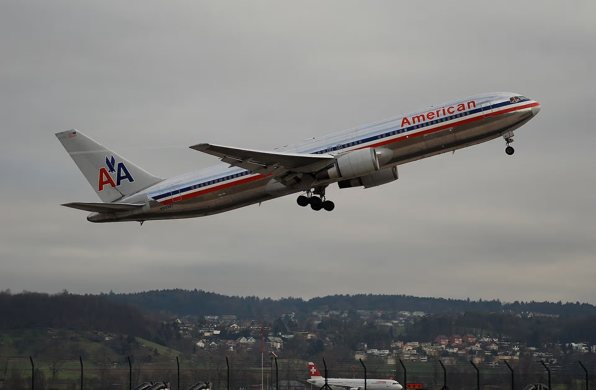 N39367 — Boeing