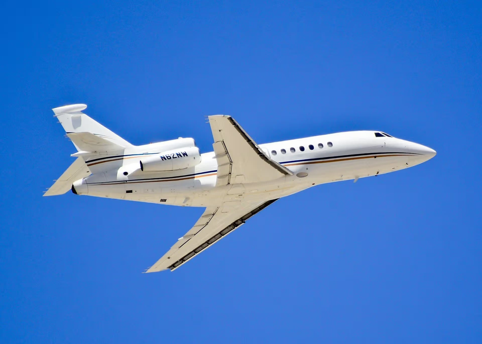 N62NW — Business jet