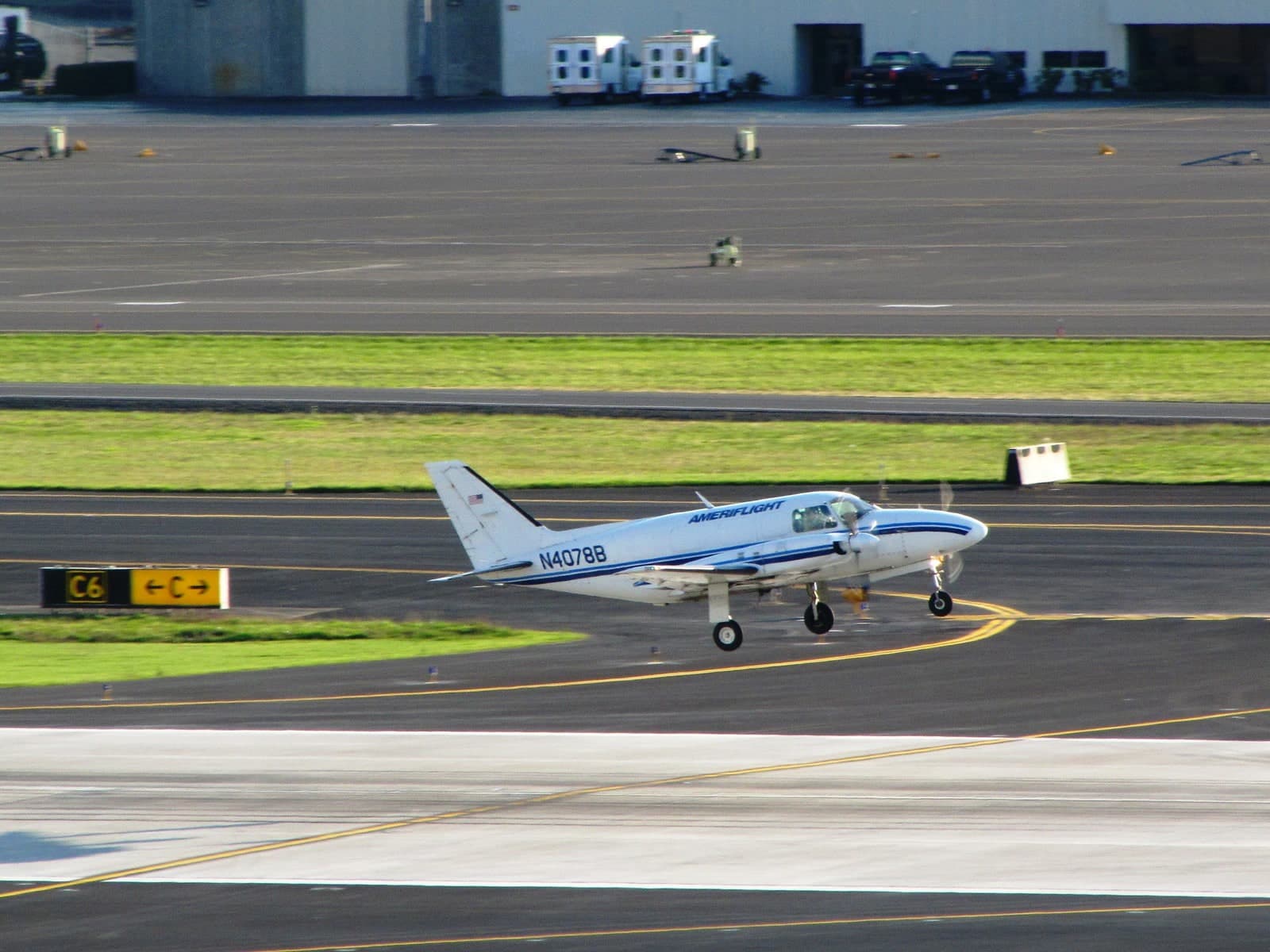 N4078B — Piper