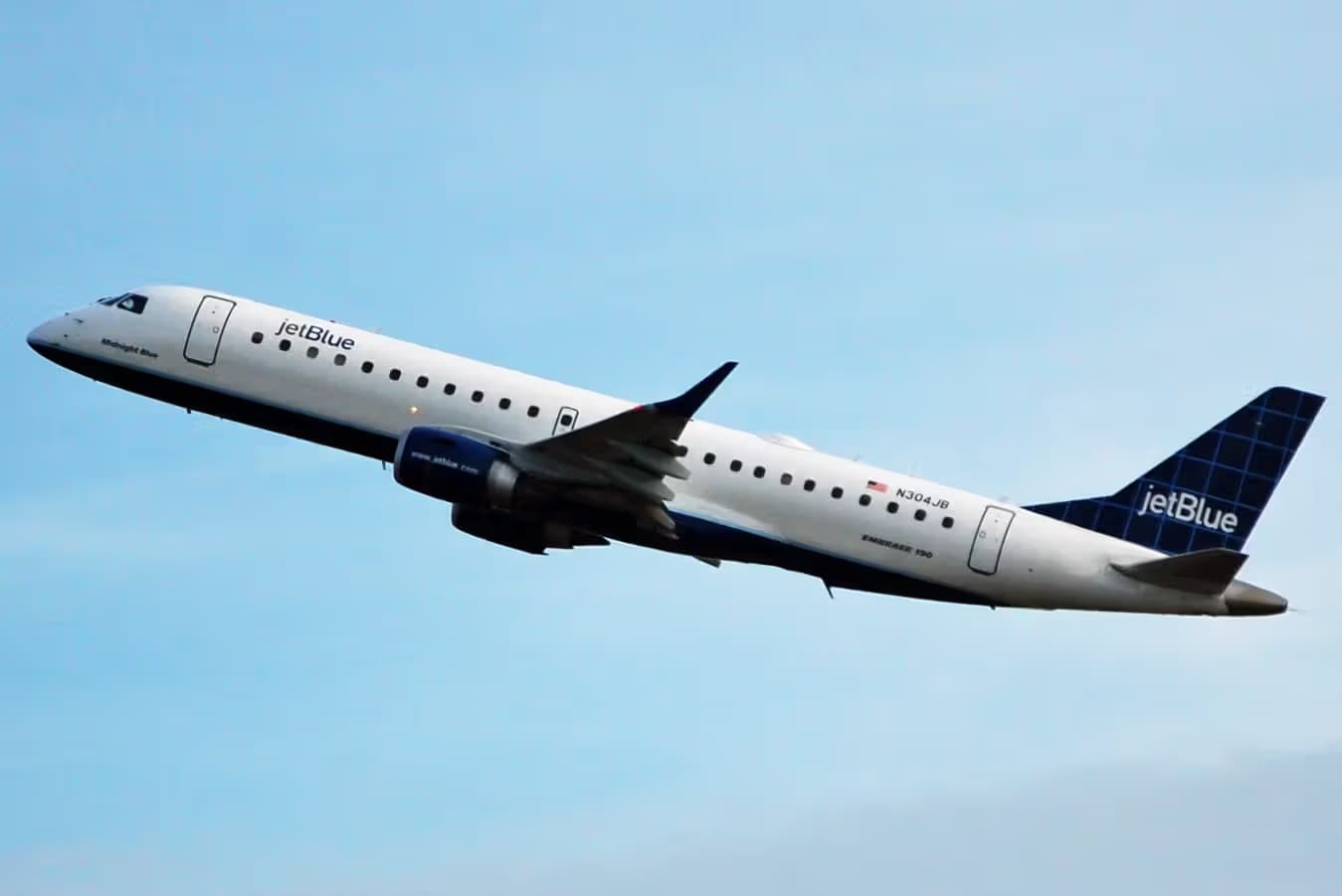 N304JB — Embraer