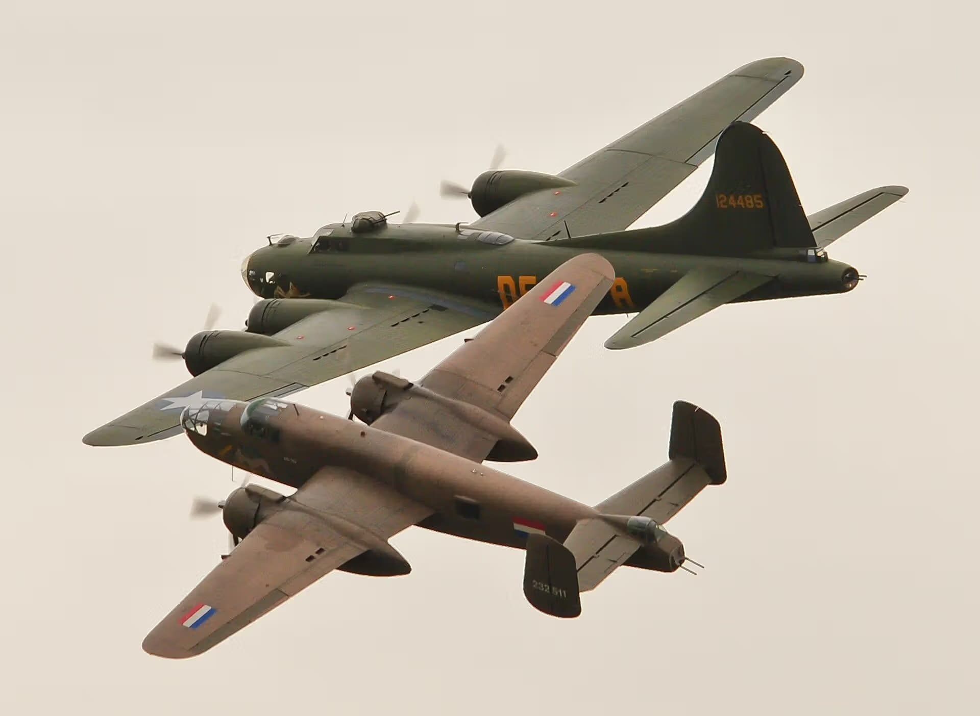 Unidentified — Twin-engine aircraft