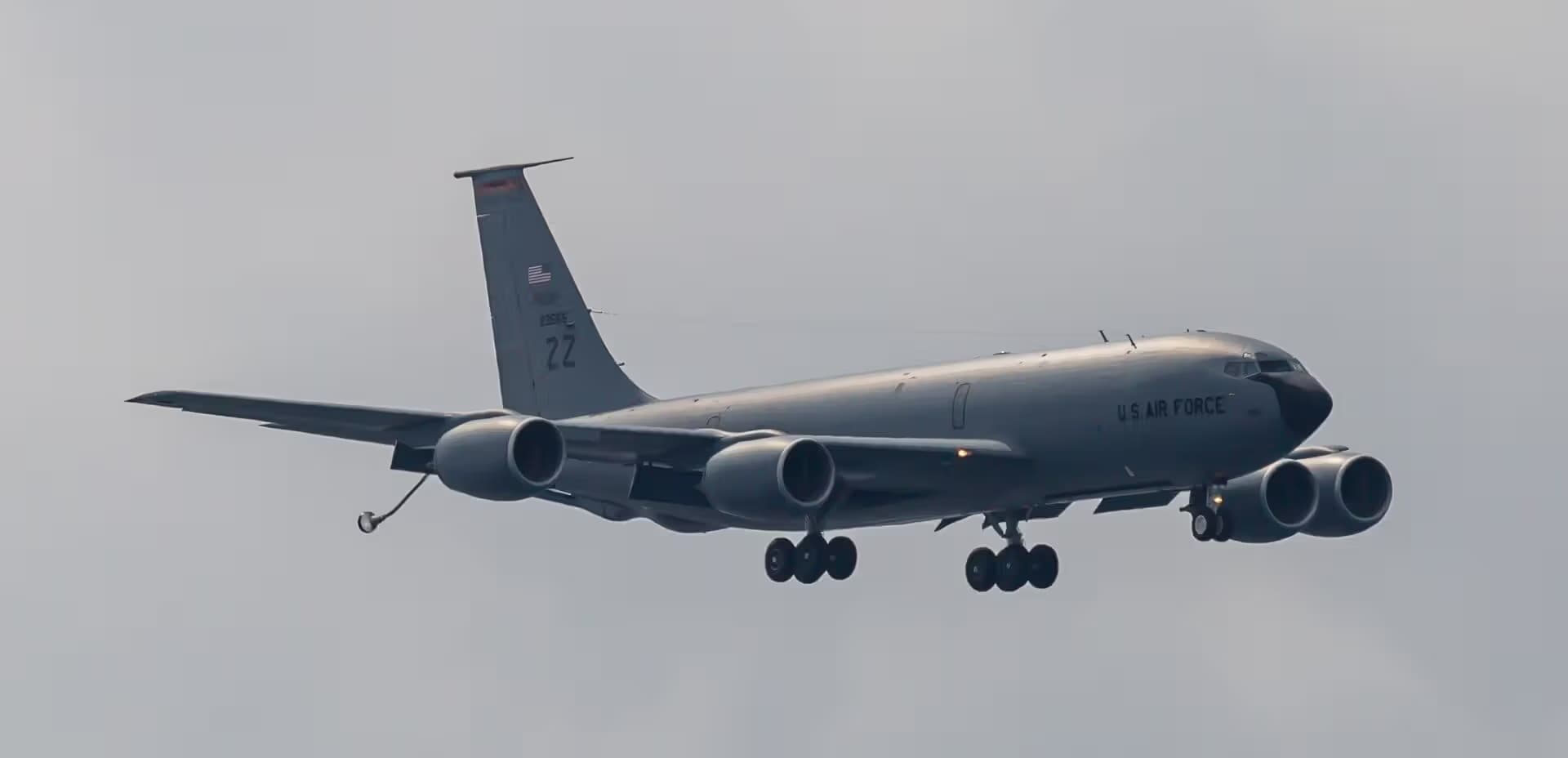 Unidentified — Boeing