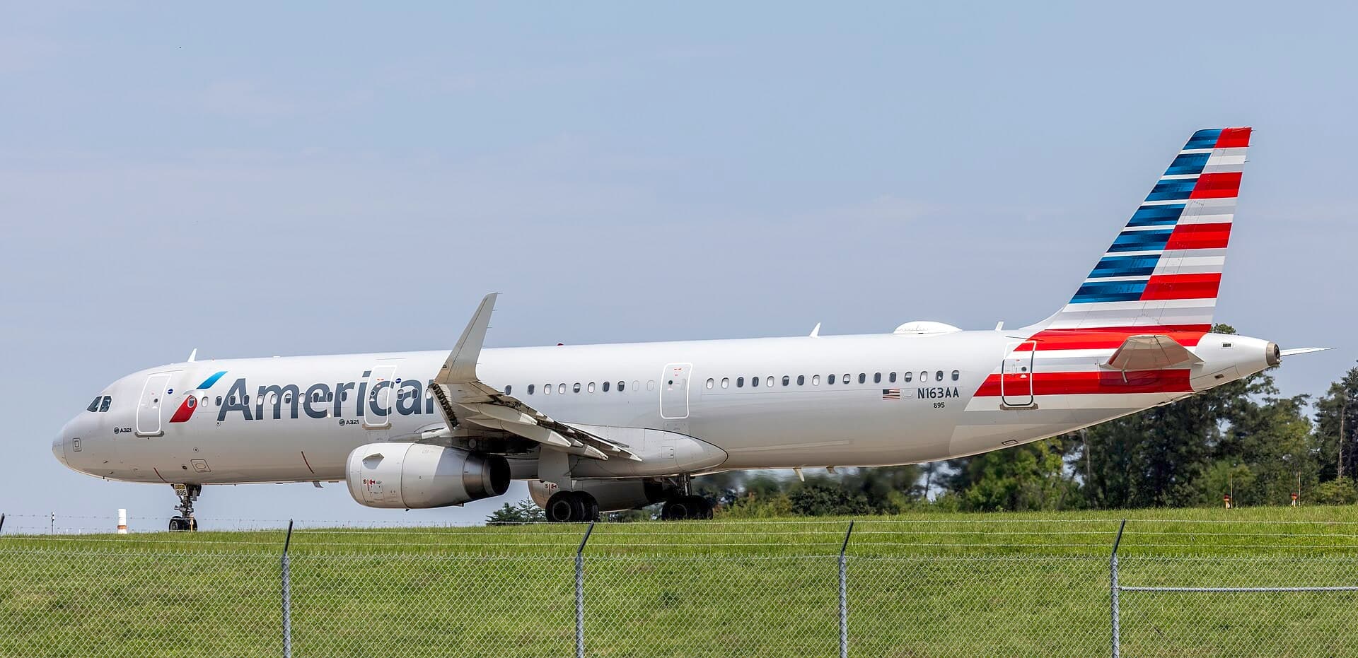 N163AA — Airbus