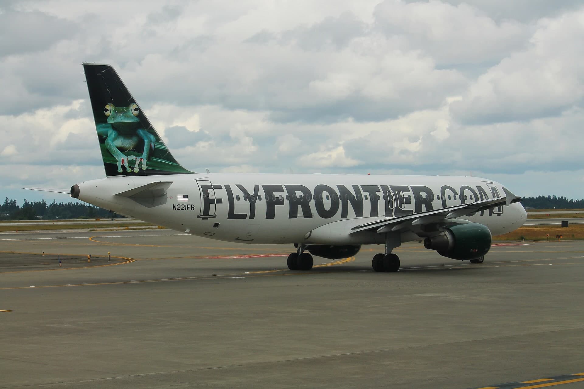 N221FR — Airbus