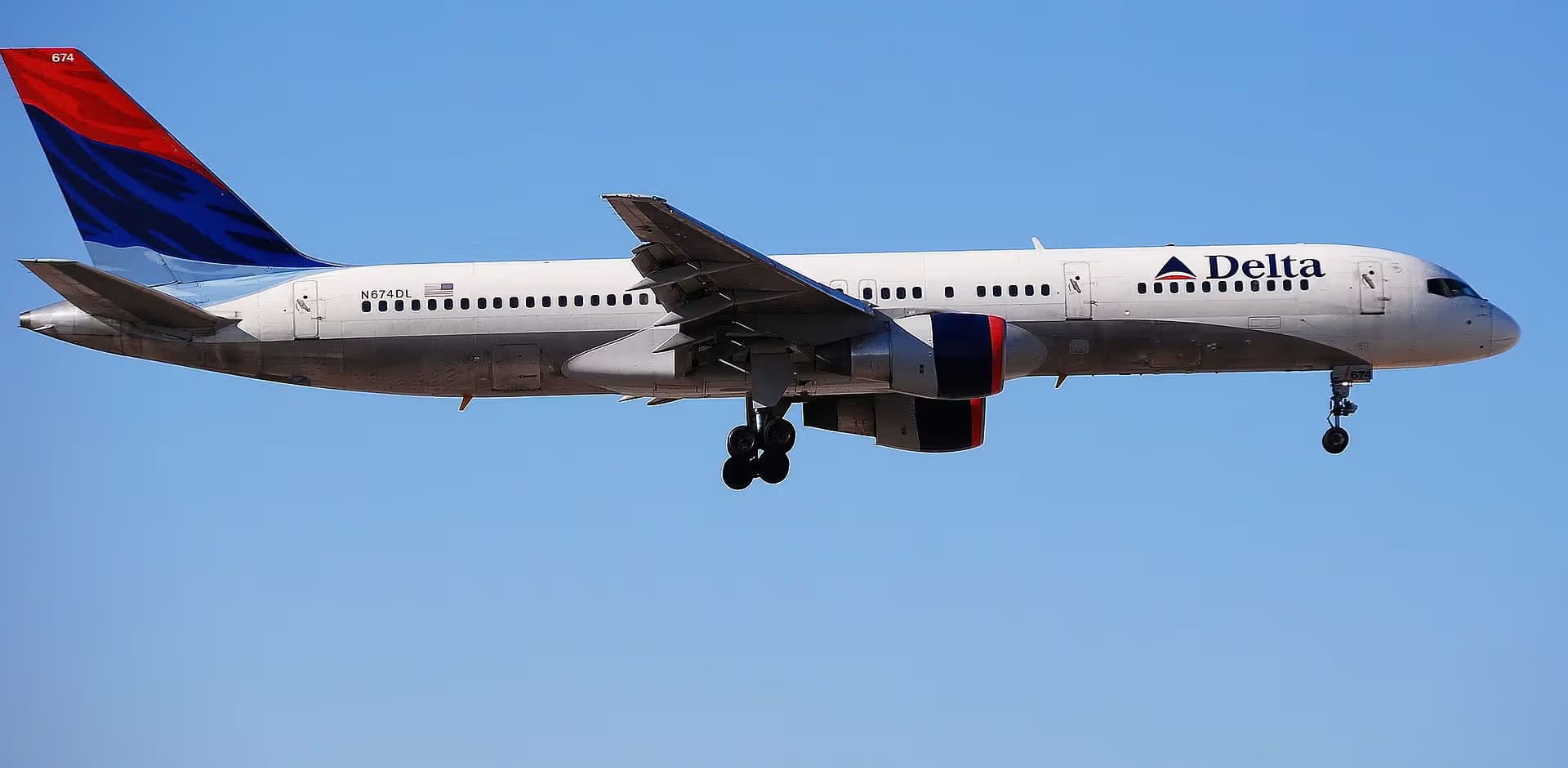 N674DL — Boeing