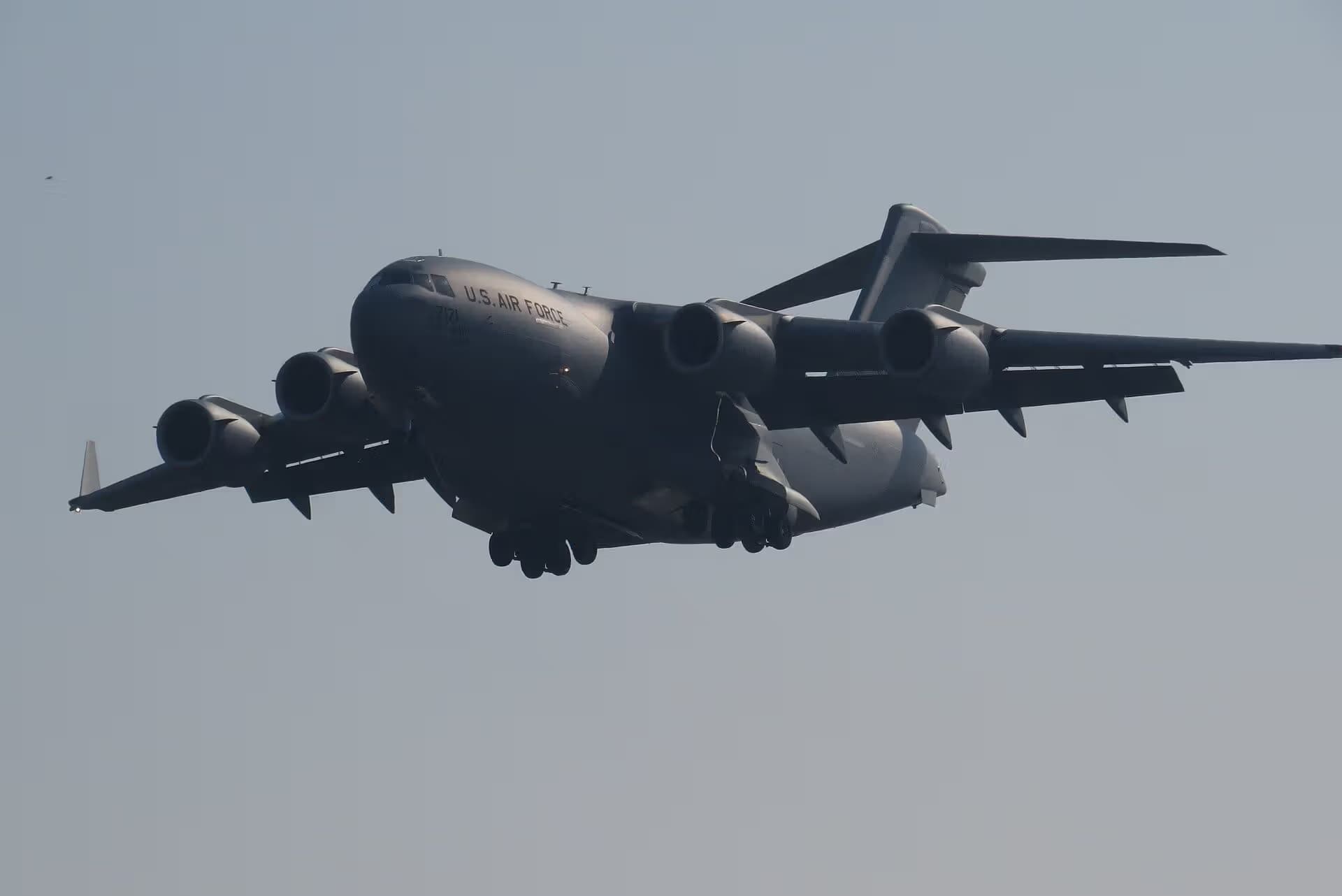 Unidentified — Boeing