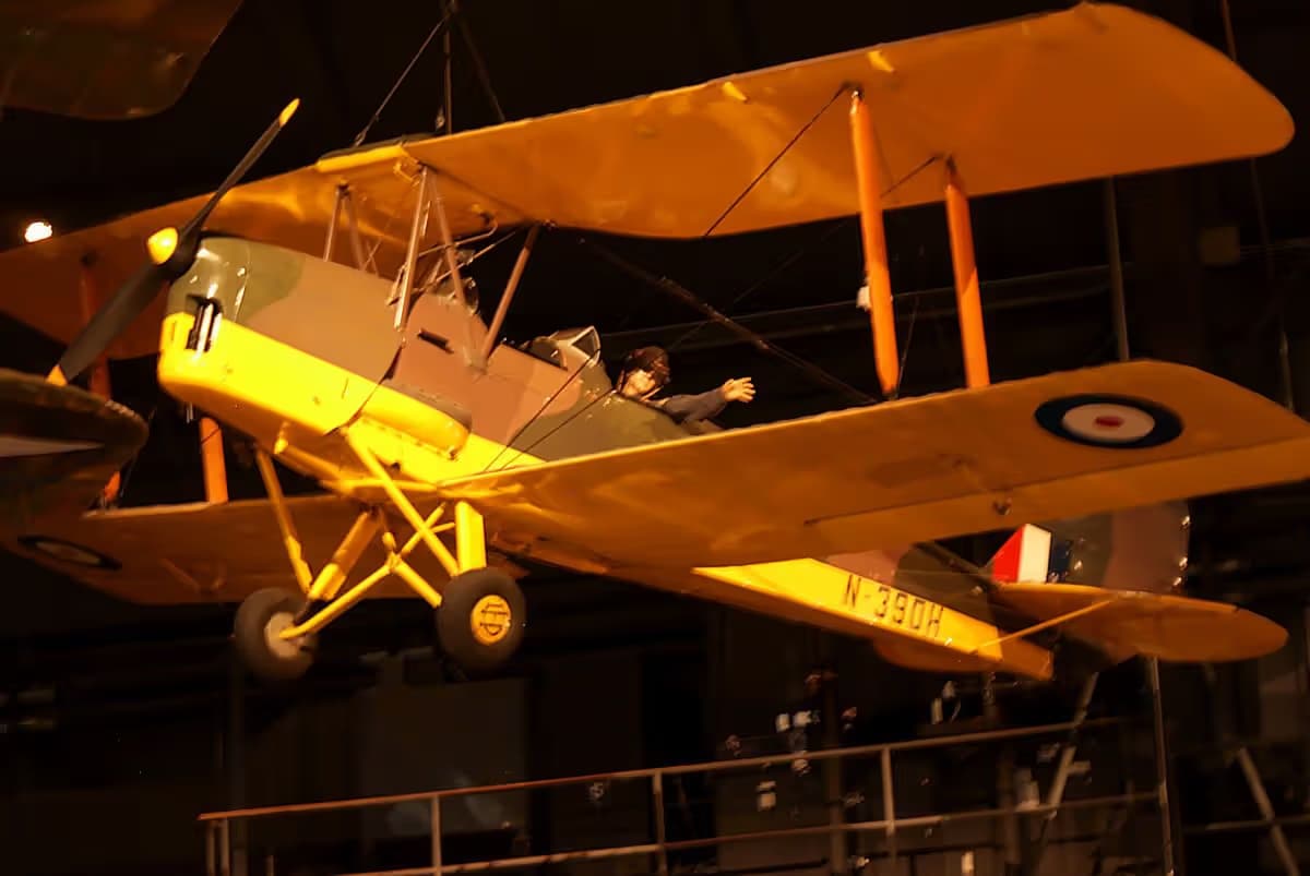 Unidentified — De Havilland