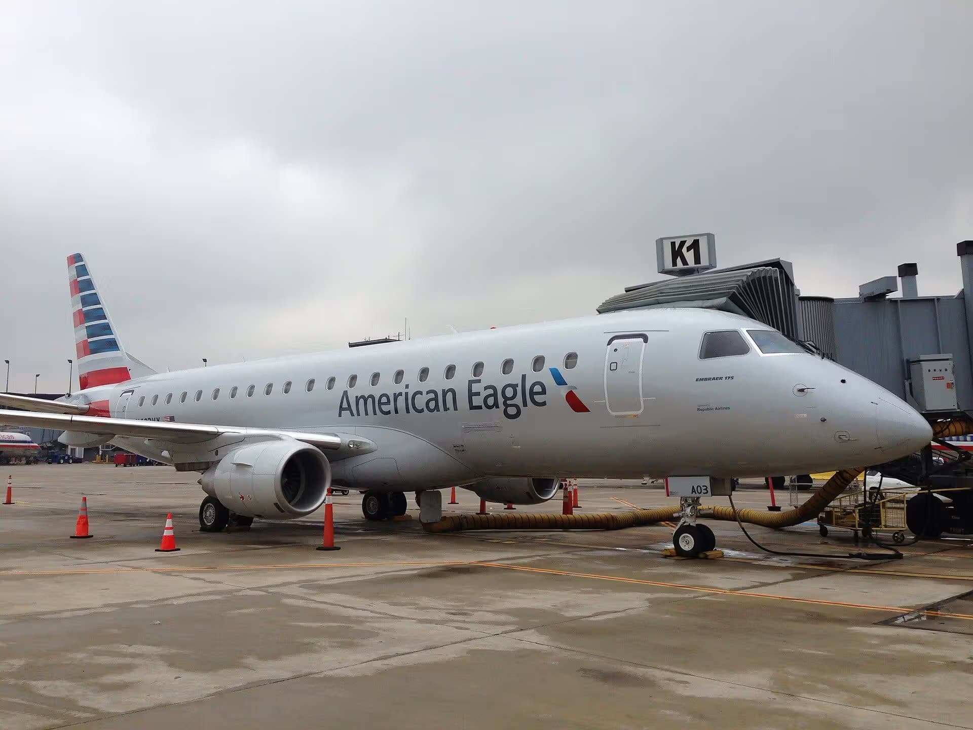 N403YX — Embraer