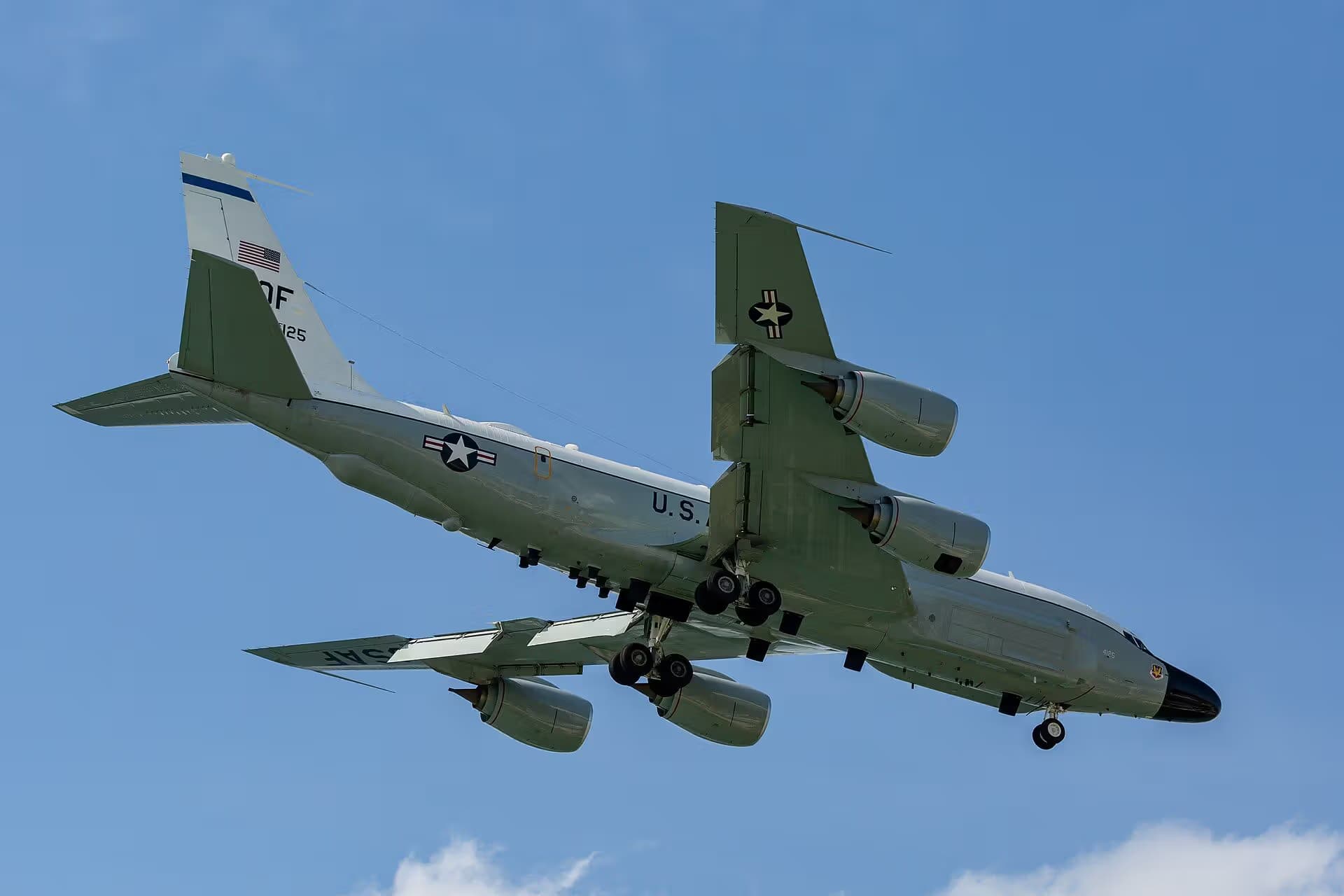 Unidentified — Boeing
