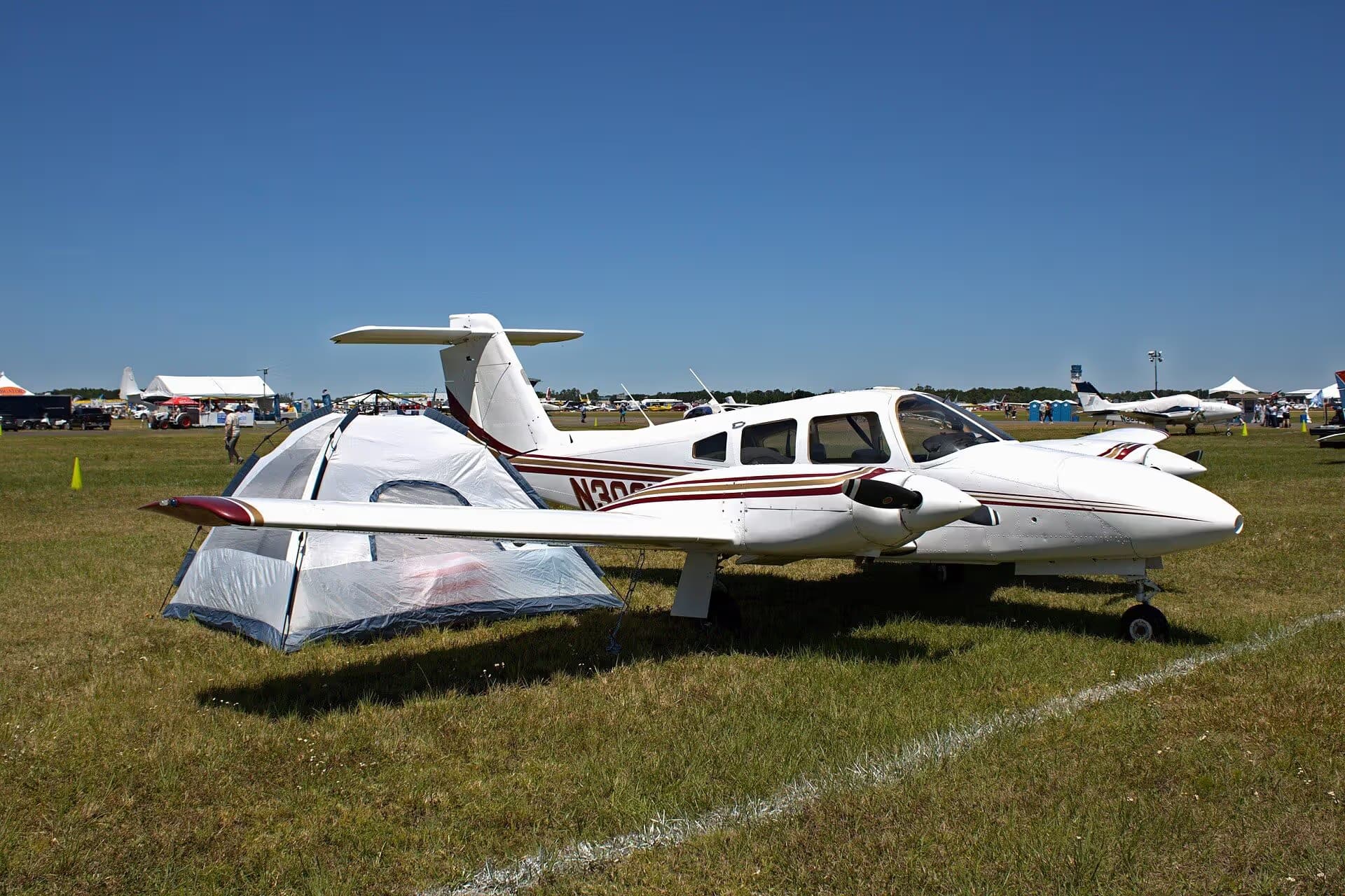 N3031D — Piper