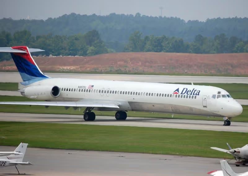 N957DL — Aircraft