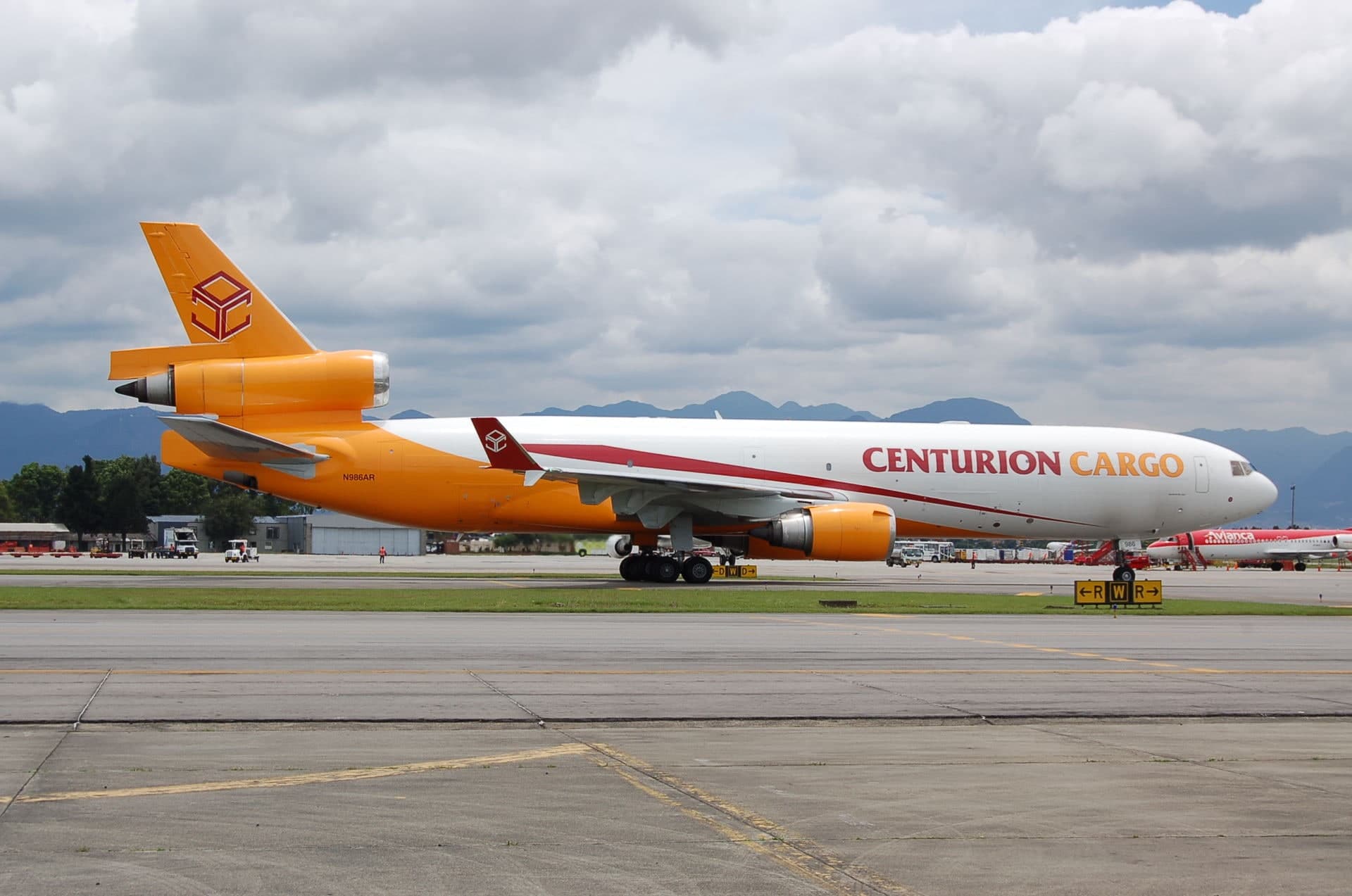 N986AR — Douglas