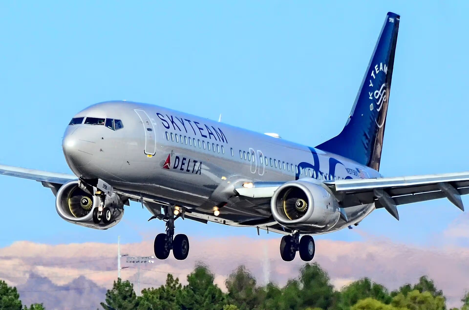 N3758Y — Boeing