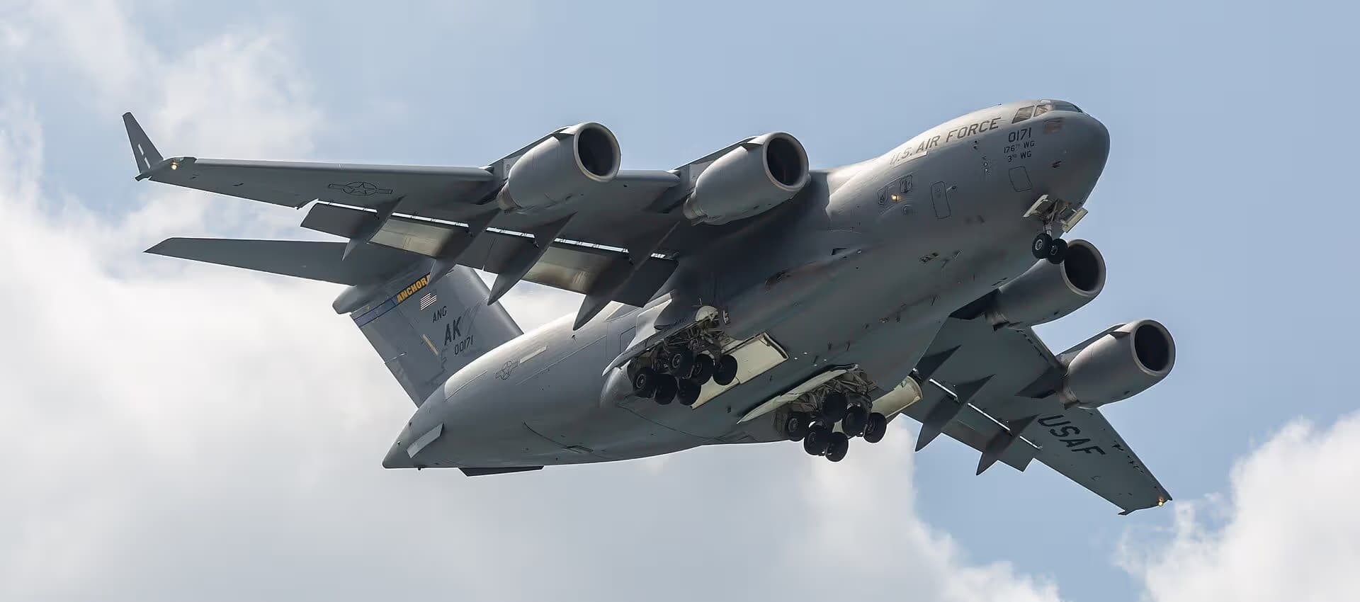 Unidentified — Boeing
