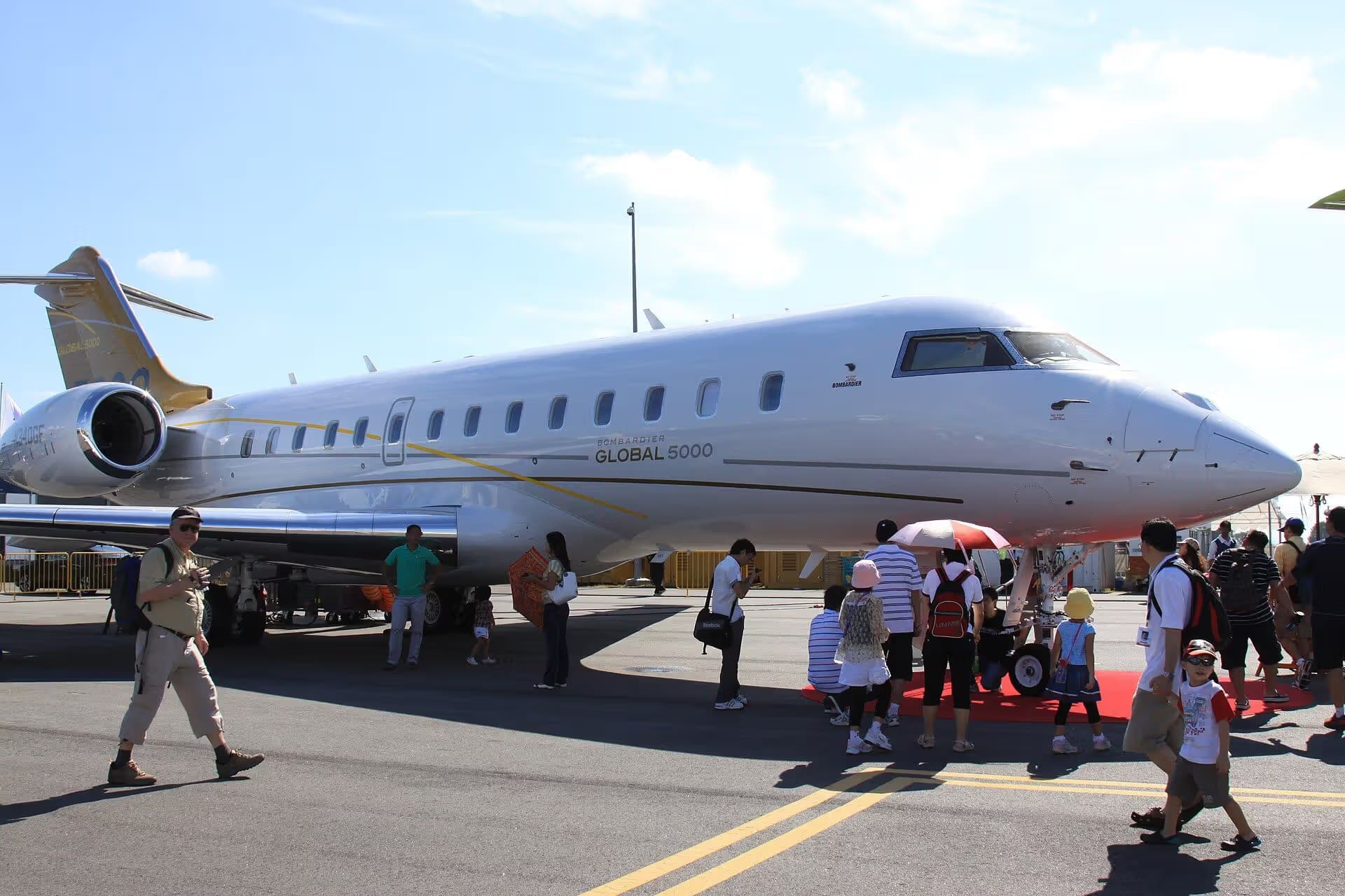 N340GF — Bombardier