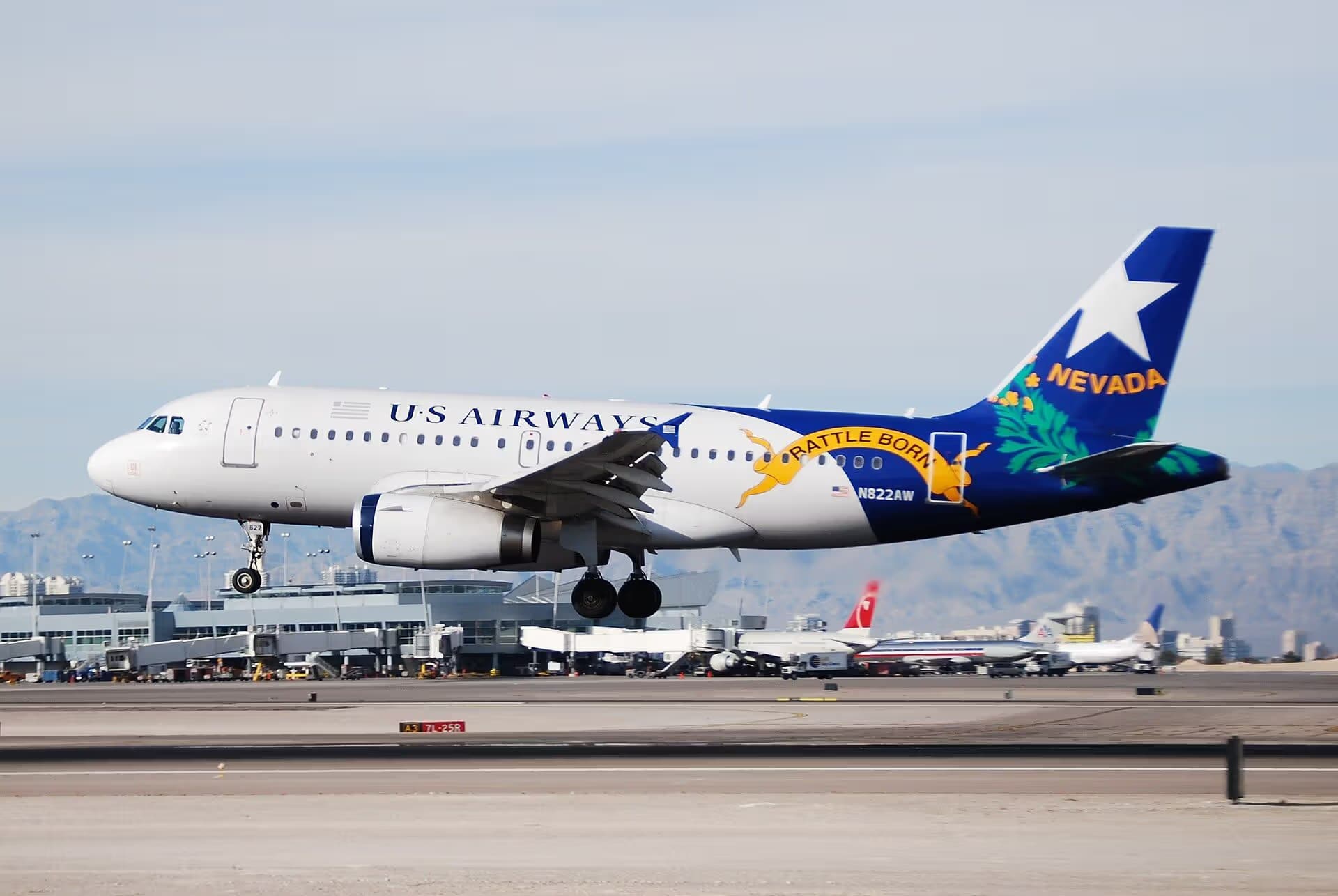 N822AW — Airbus
