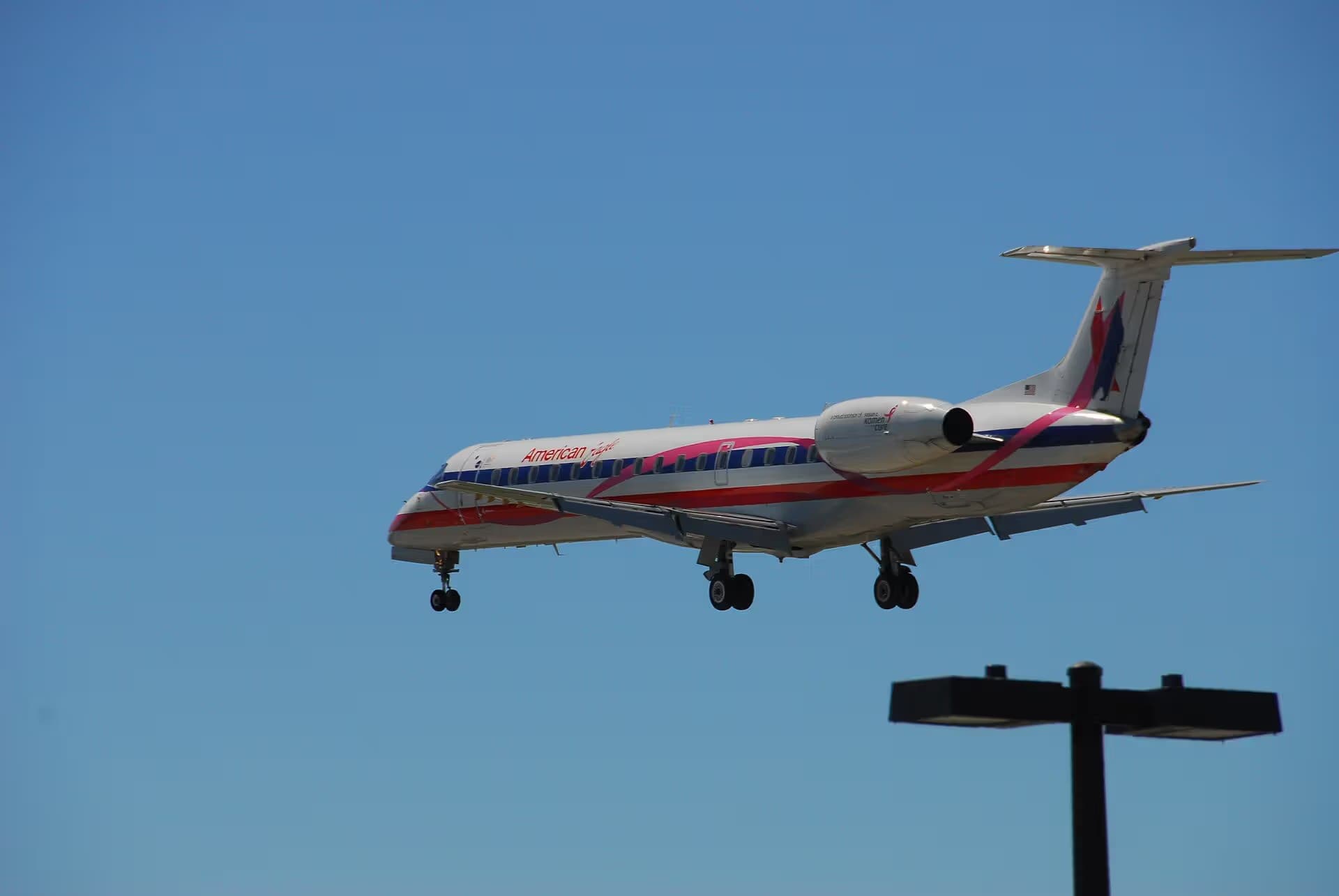 N905JH — Embraer
